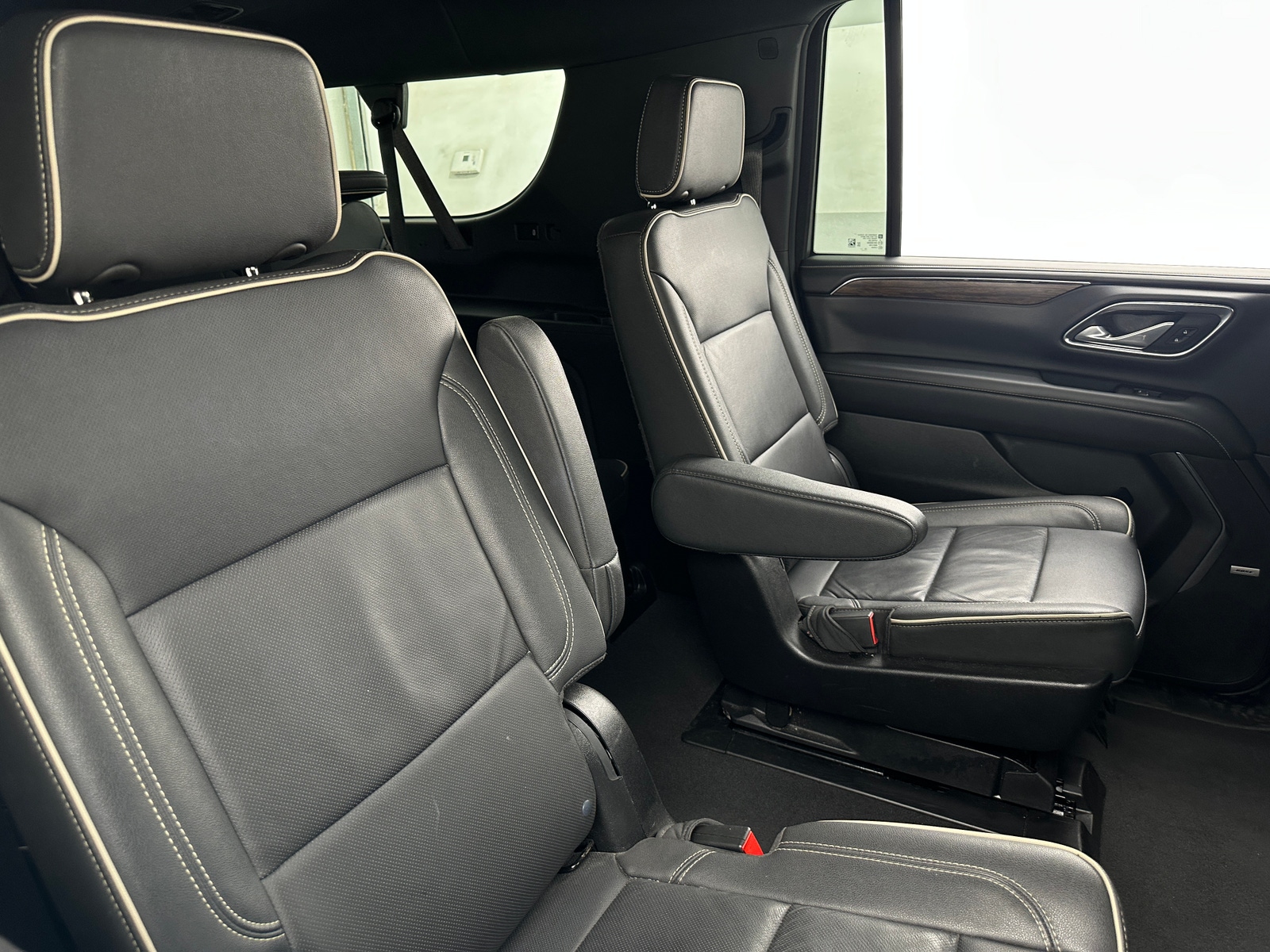 Thumbnail: 2024 Chevrolet Suburban - 5