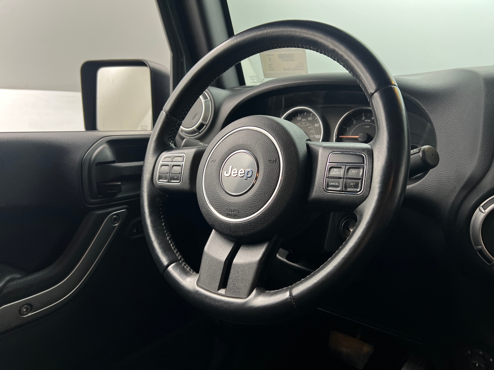 Thumbnail: 2015 Jeep Wrangler - 5