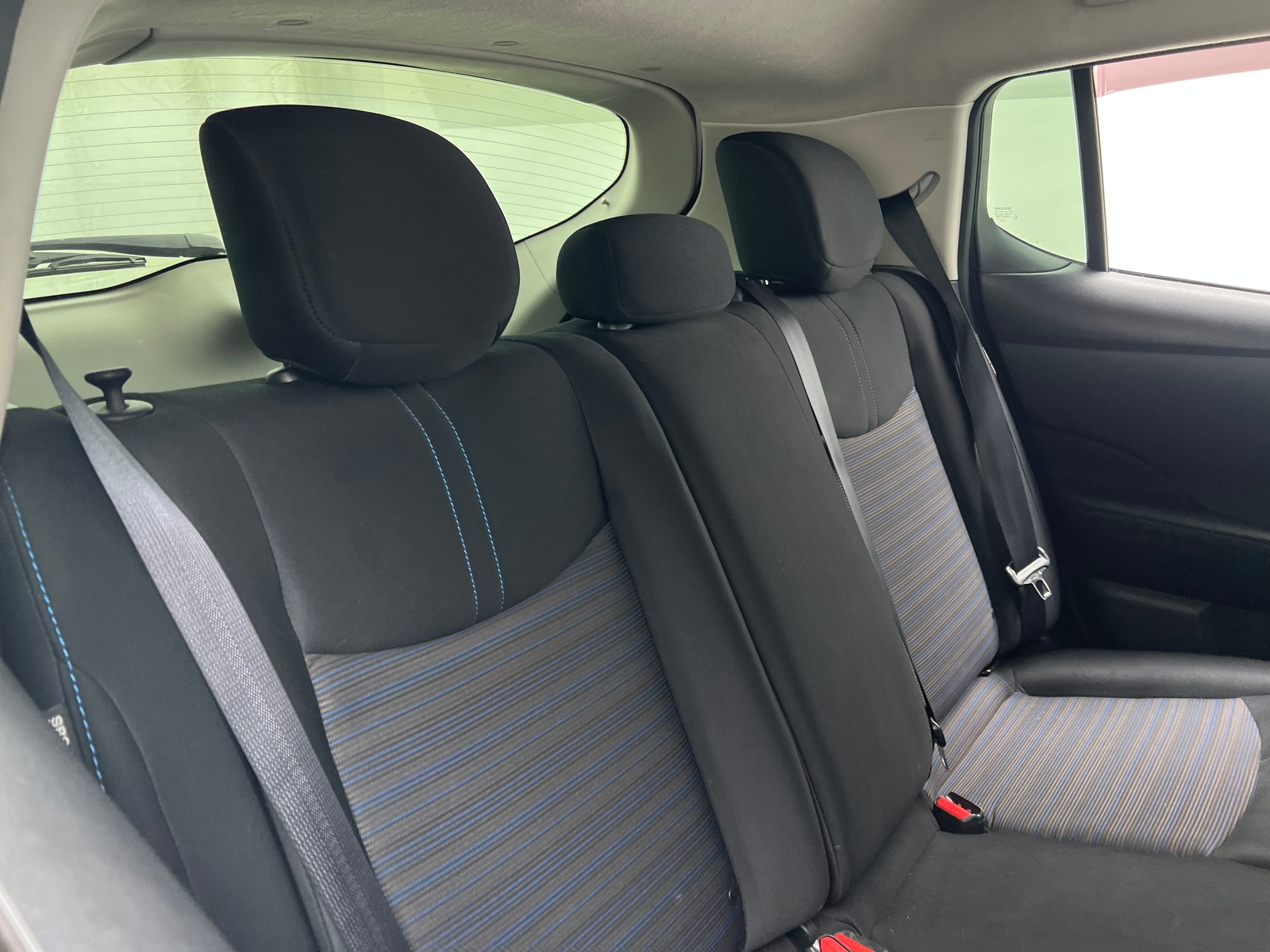 Thumbnail: 2022 Nissan Leaf - 6