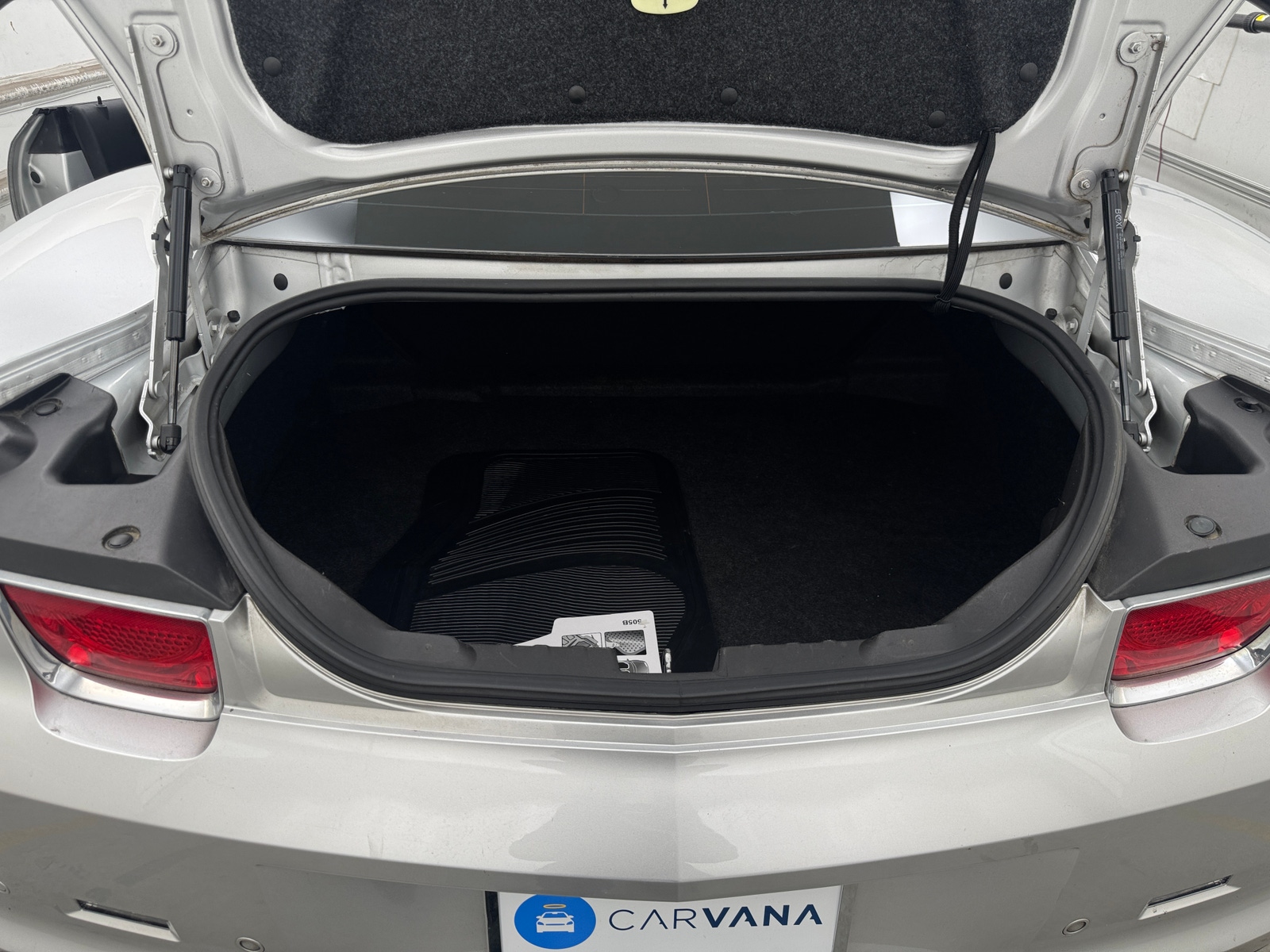 Thumbnail: 2011 Chevrolet Camaro - 5