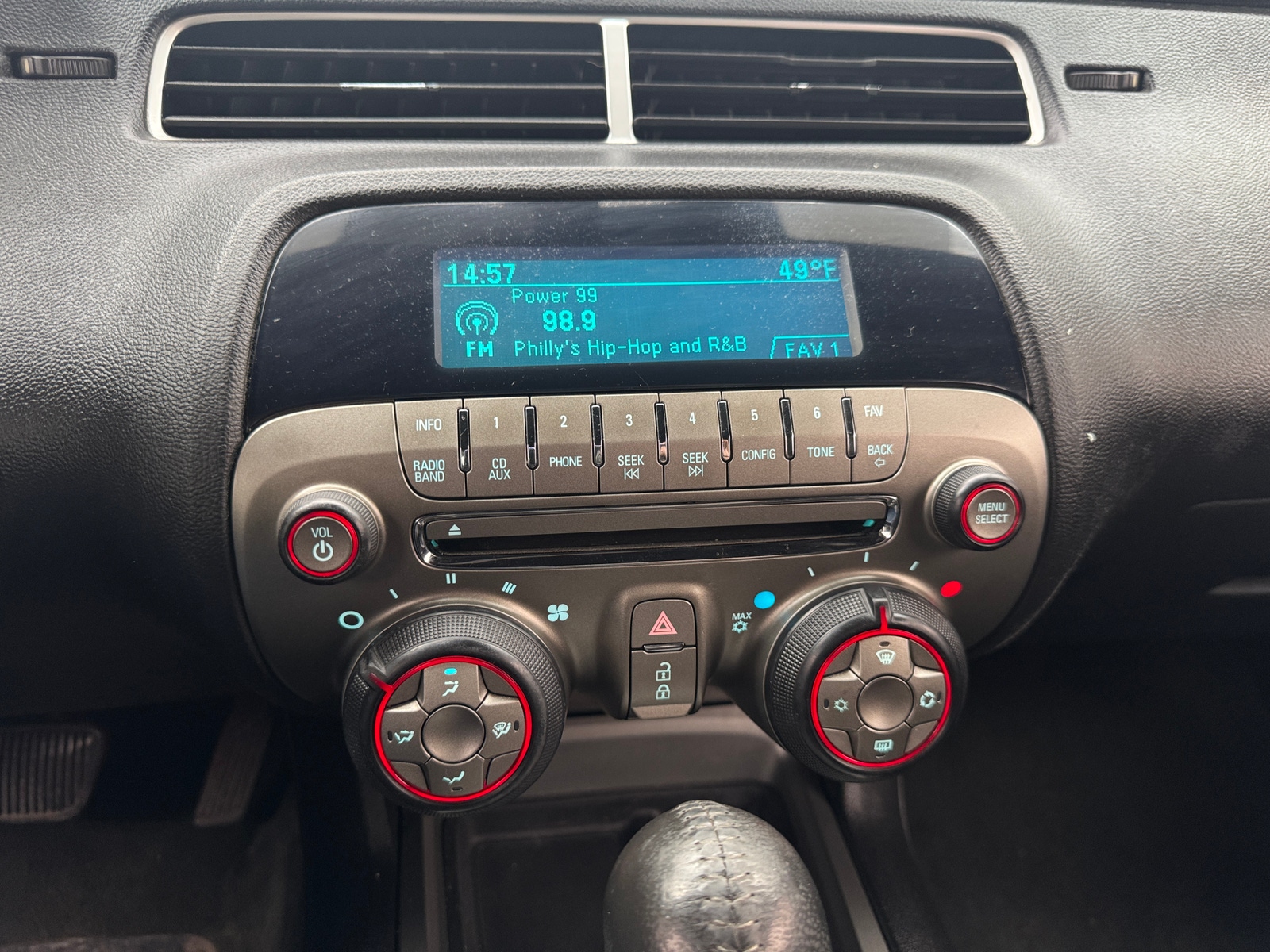 Thumbnail: 2011 Chevrolet Camaro - 3