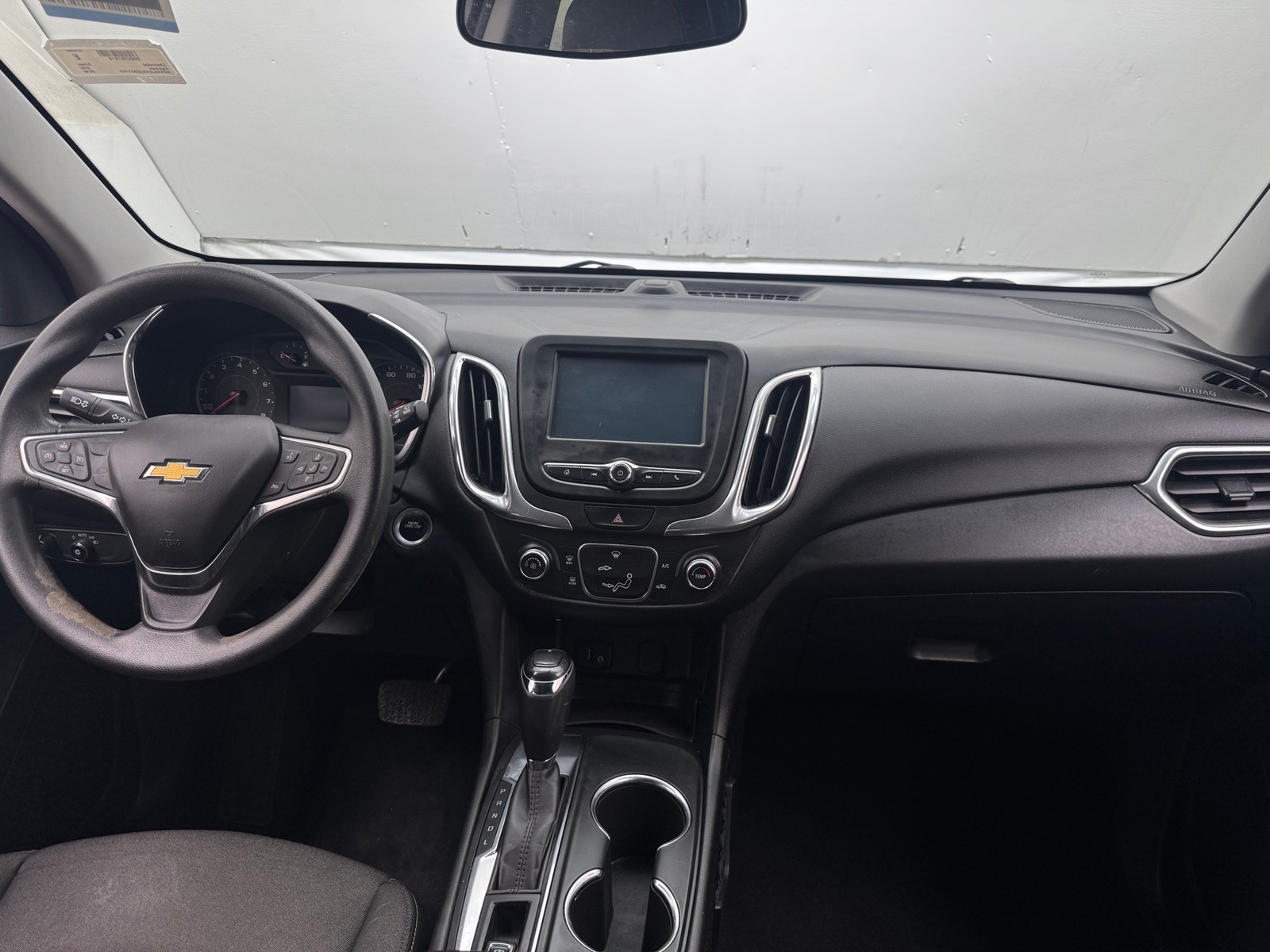 Thumbnail: 2018 Chevrolet Equinox - 3