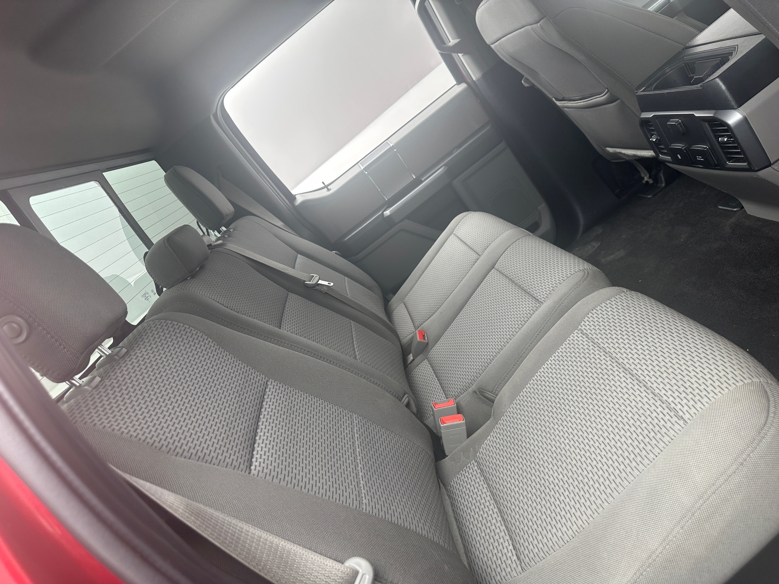 Thumbnail: 2019 Ford Econoline - 6