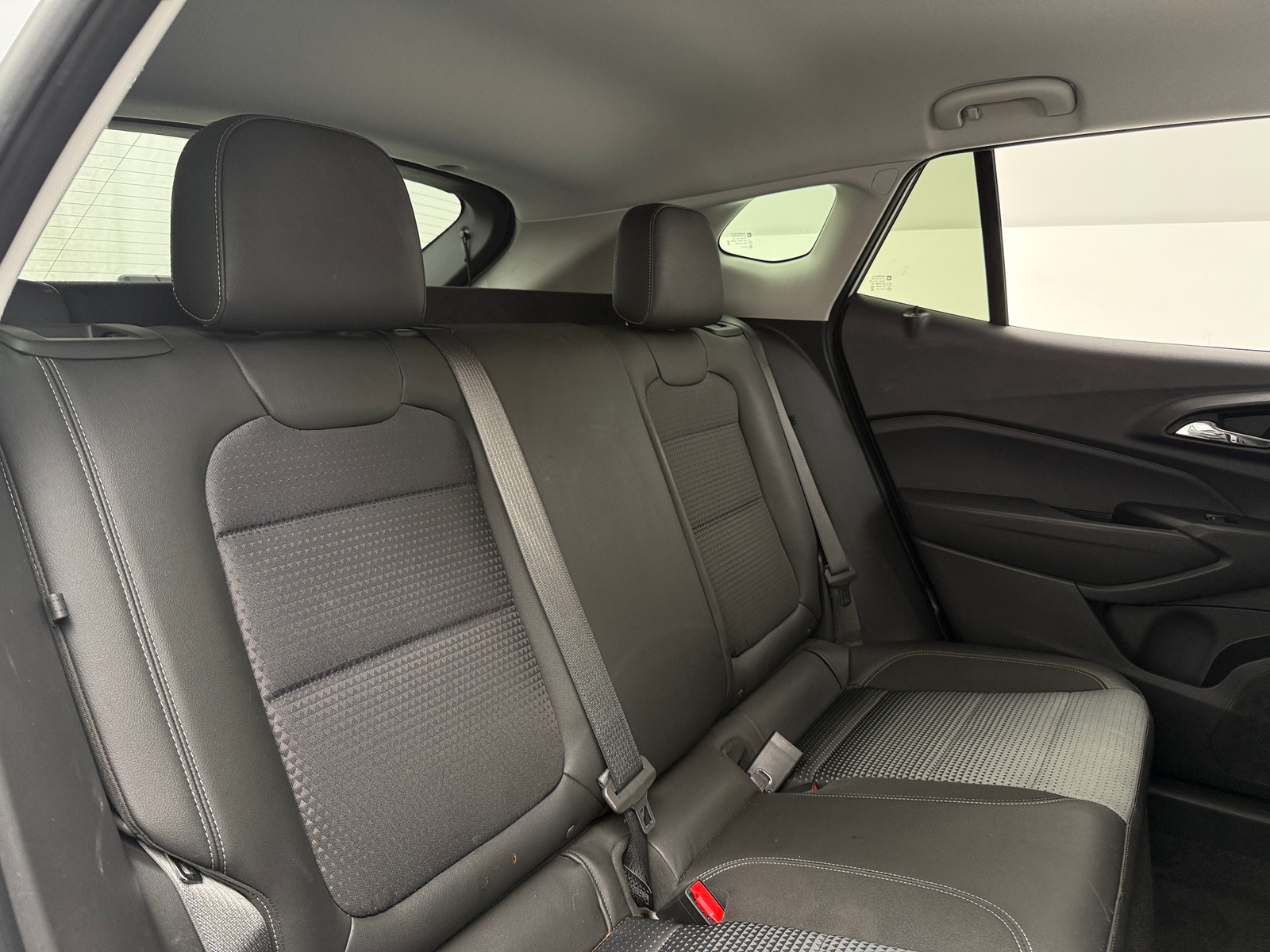 Thumbnail: 2025 Chevrolet Trax - 6