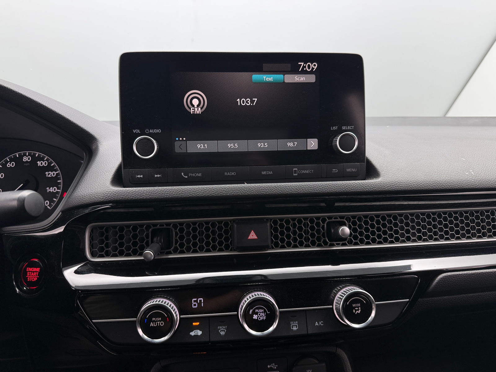 Thumbnail: 2023 Honda Civic - 4