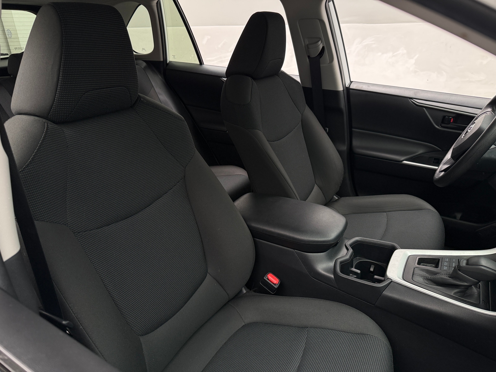 Thumbnail: 2025 Toyota RAV4 - 2