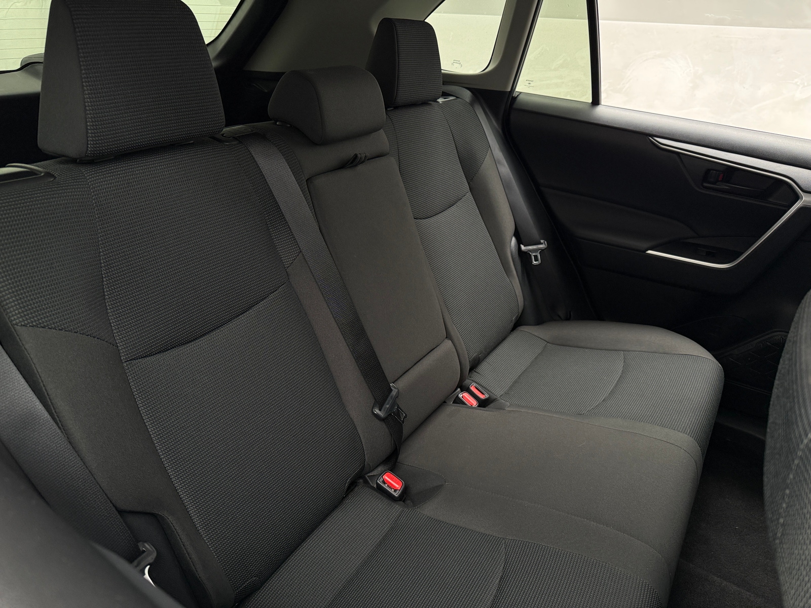 Thumbnail: 2025 Toyota RAV4 - 6