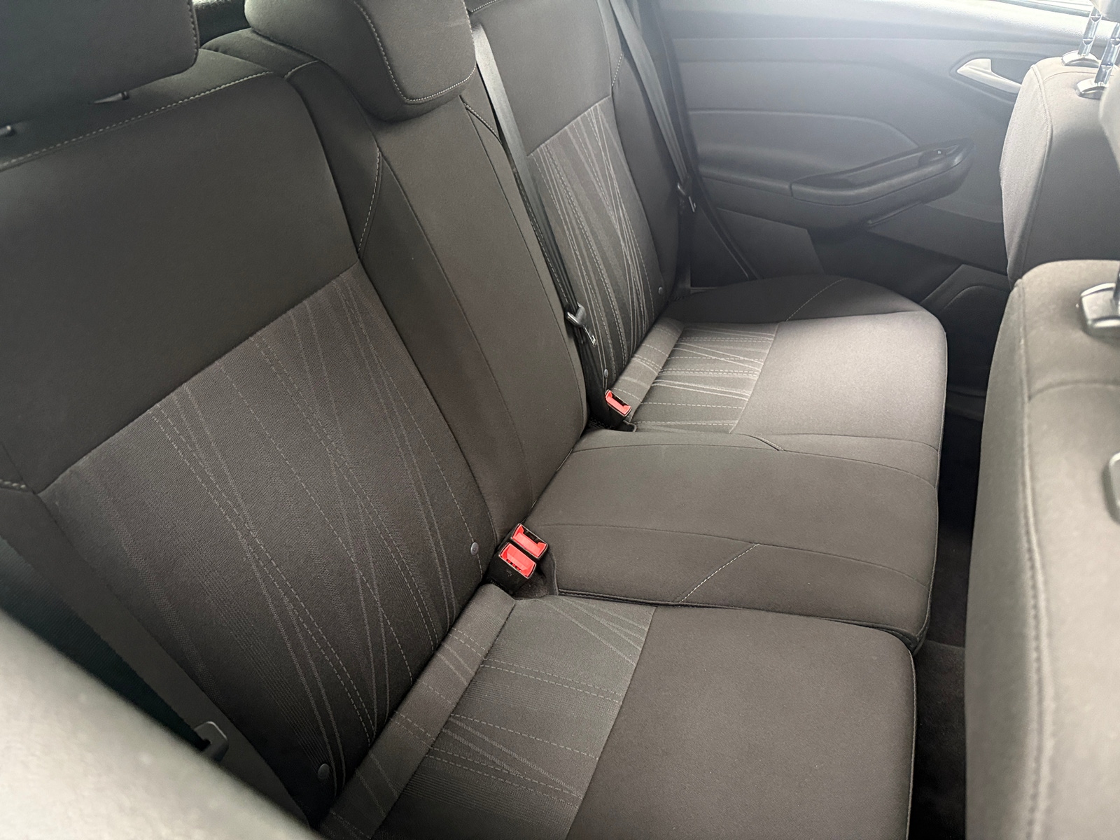 Thumbnail: 2017 Ford Focus - 6