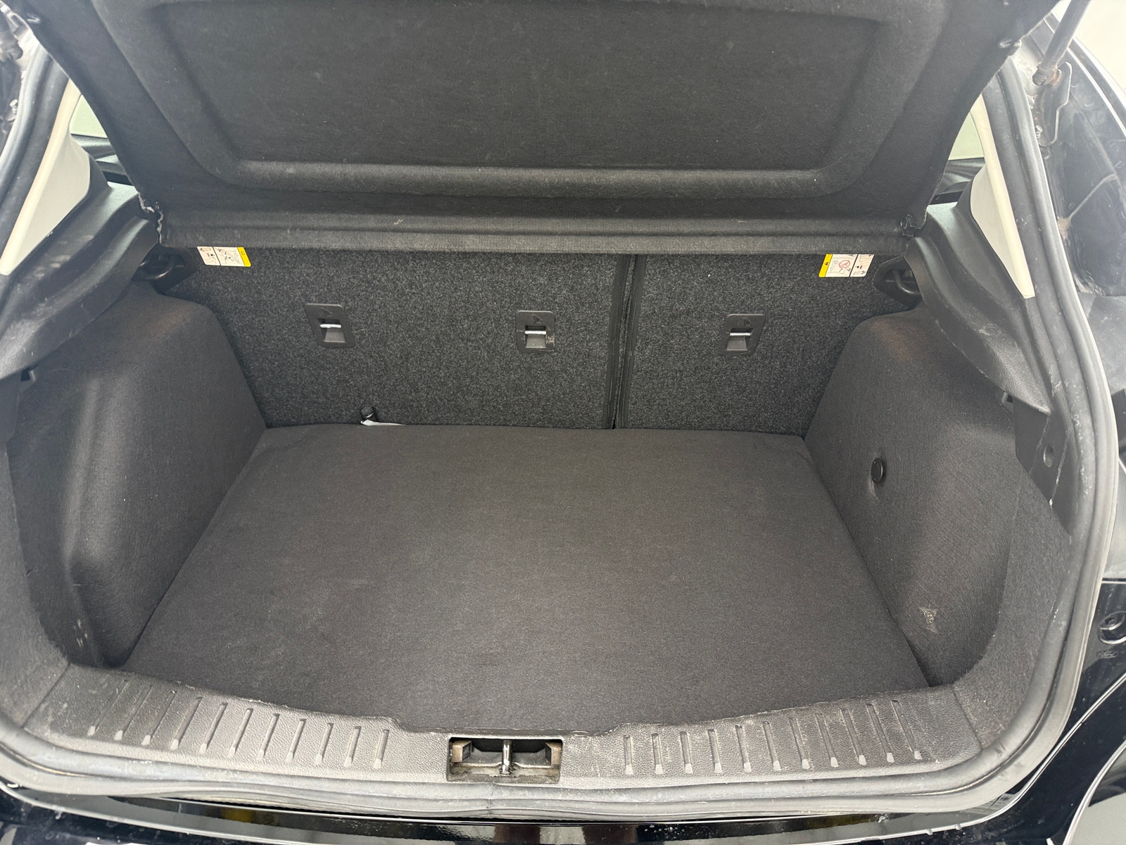 Thumbnail: 2017 Ford Focus - 7