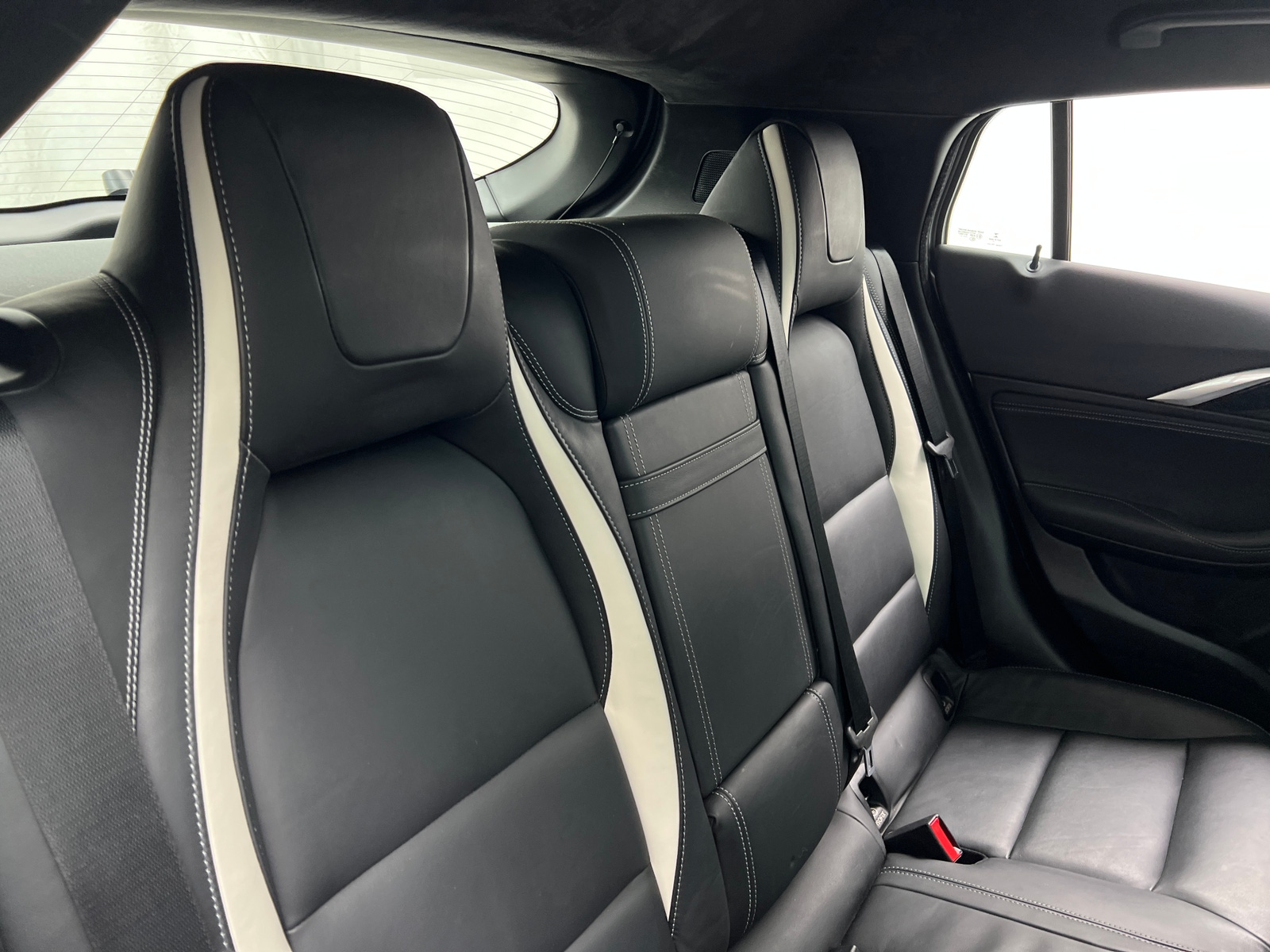 Thumbnail: 2018 INFINITI QX30 - 5