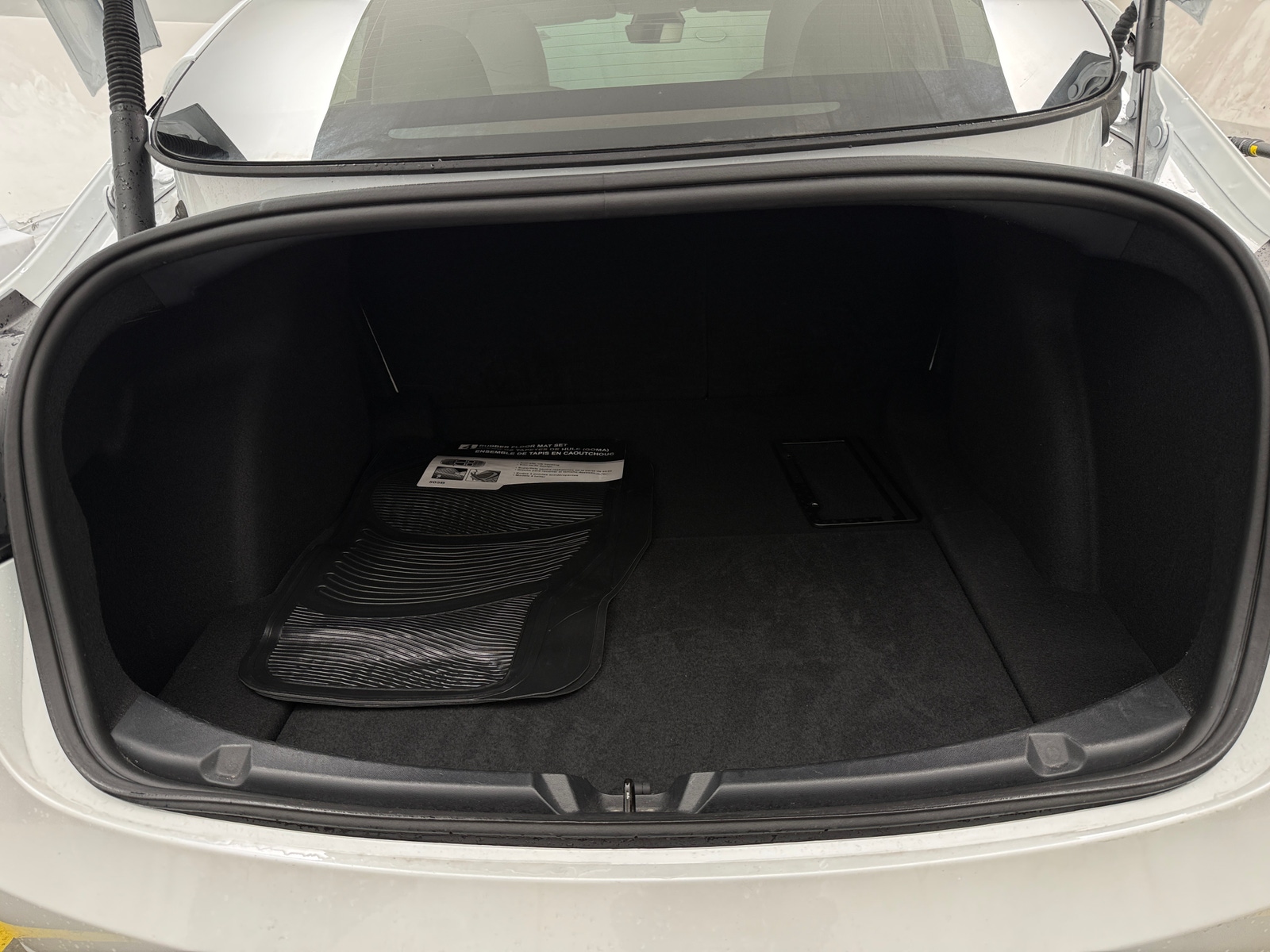 Thumbnail: 2023 Tesla Model 3 - 6