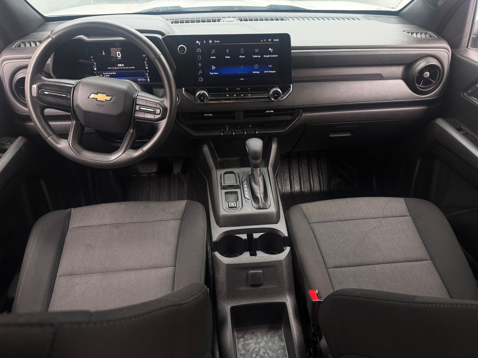 Thumbnail: 2023 Chevrolet Colorado - 3