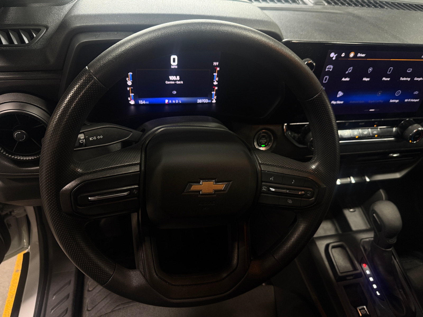 Thumbnail: 2023 Chevrolet Colorado - 5