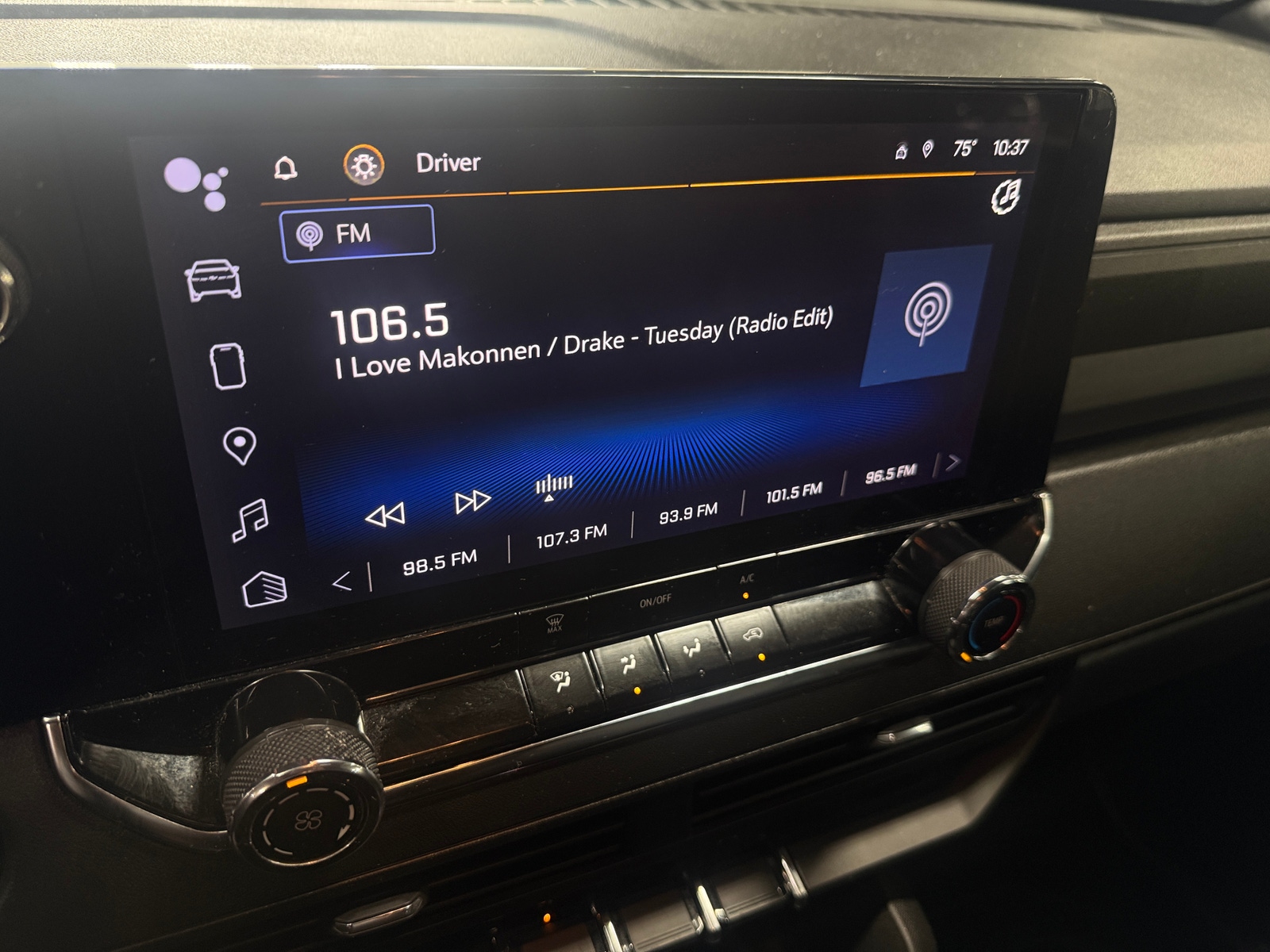 Thumbnail: 2023 Chevrolet Colorado - 4