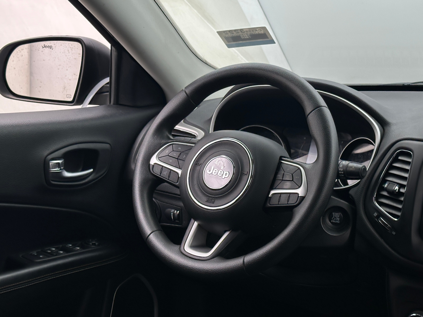 Thumbnail: 2017 Jeep Compass - 5