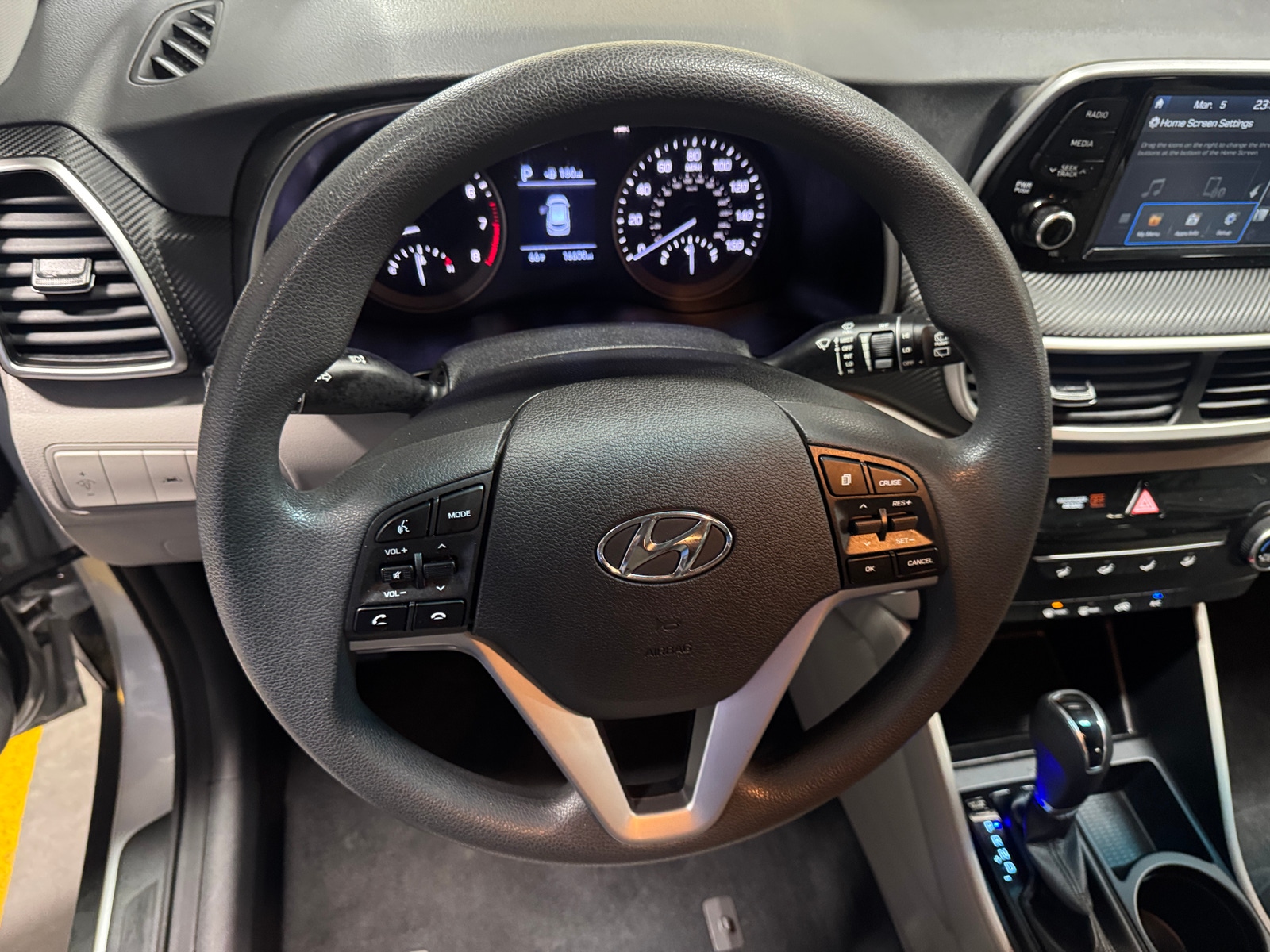 Thumbnail: 2019 Hyundai Tucson - 5