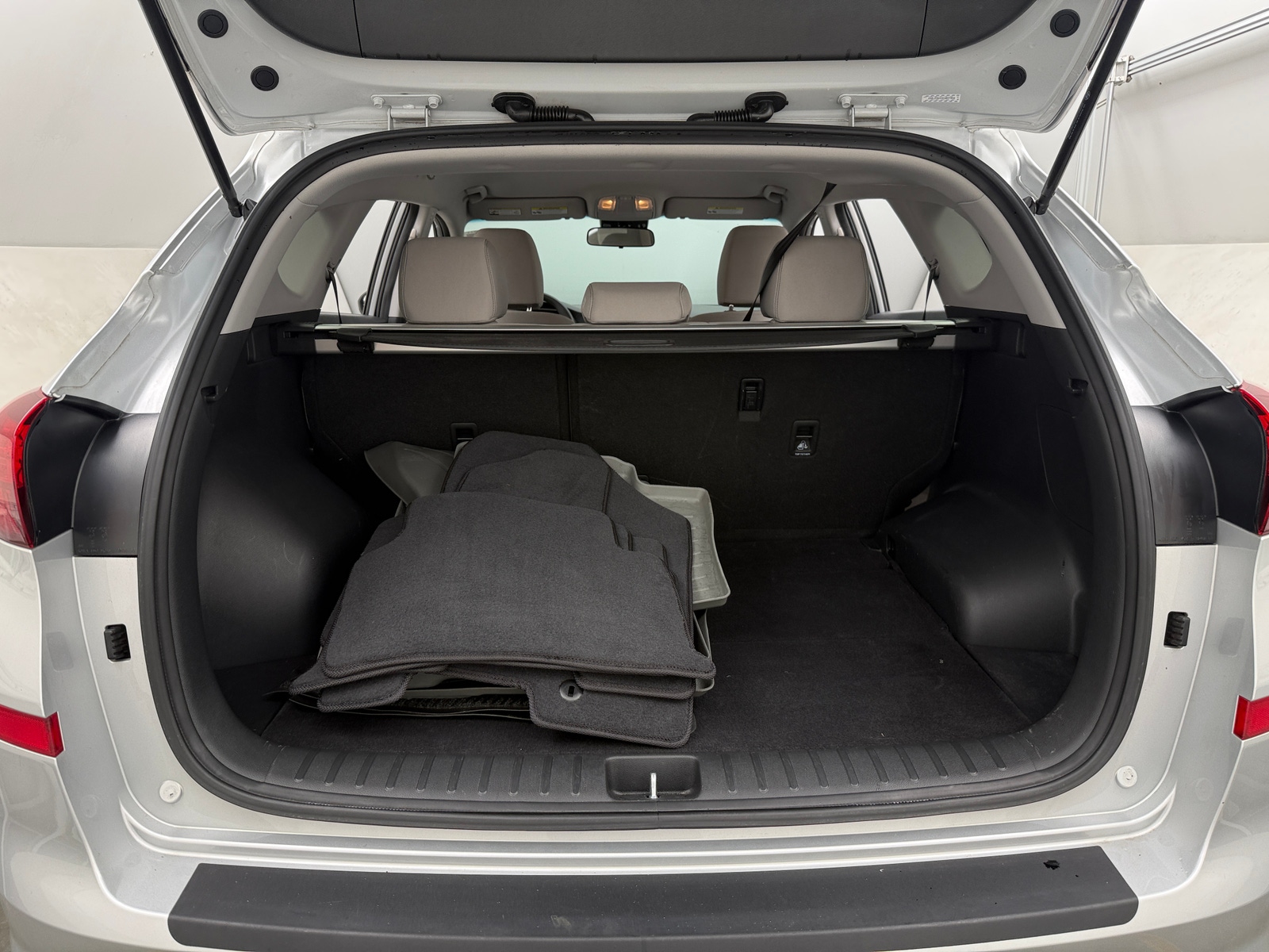 Thumbnail: 2019 Hyundai Tucson - 7