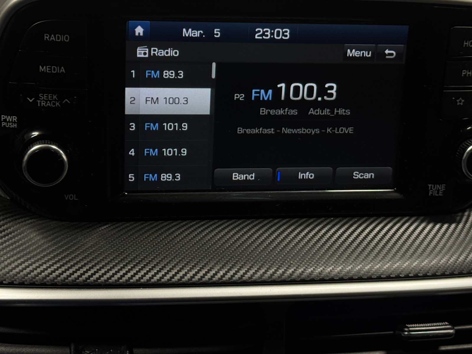 Thumbnail: 2019 Hyundai Tucson - 4