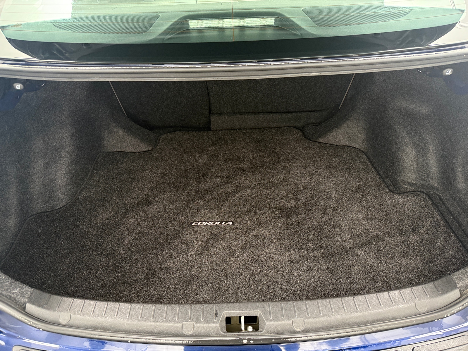 Thumbnail: 2013 Toyota Corolla - 7