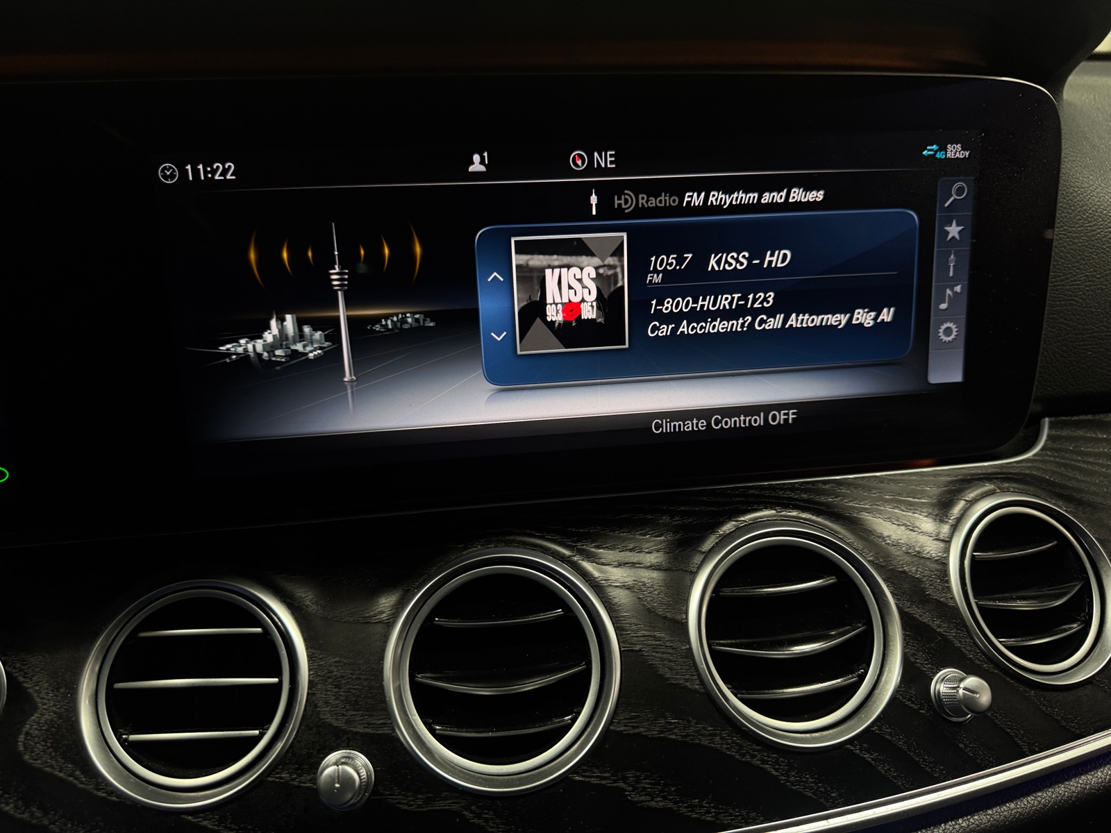 Thumbnail: 2020 Mercedes-Benz E-Class - 3