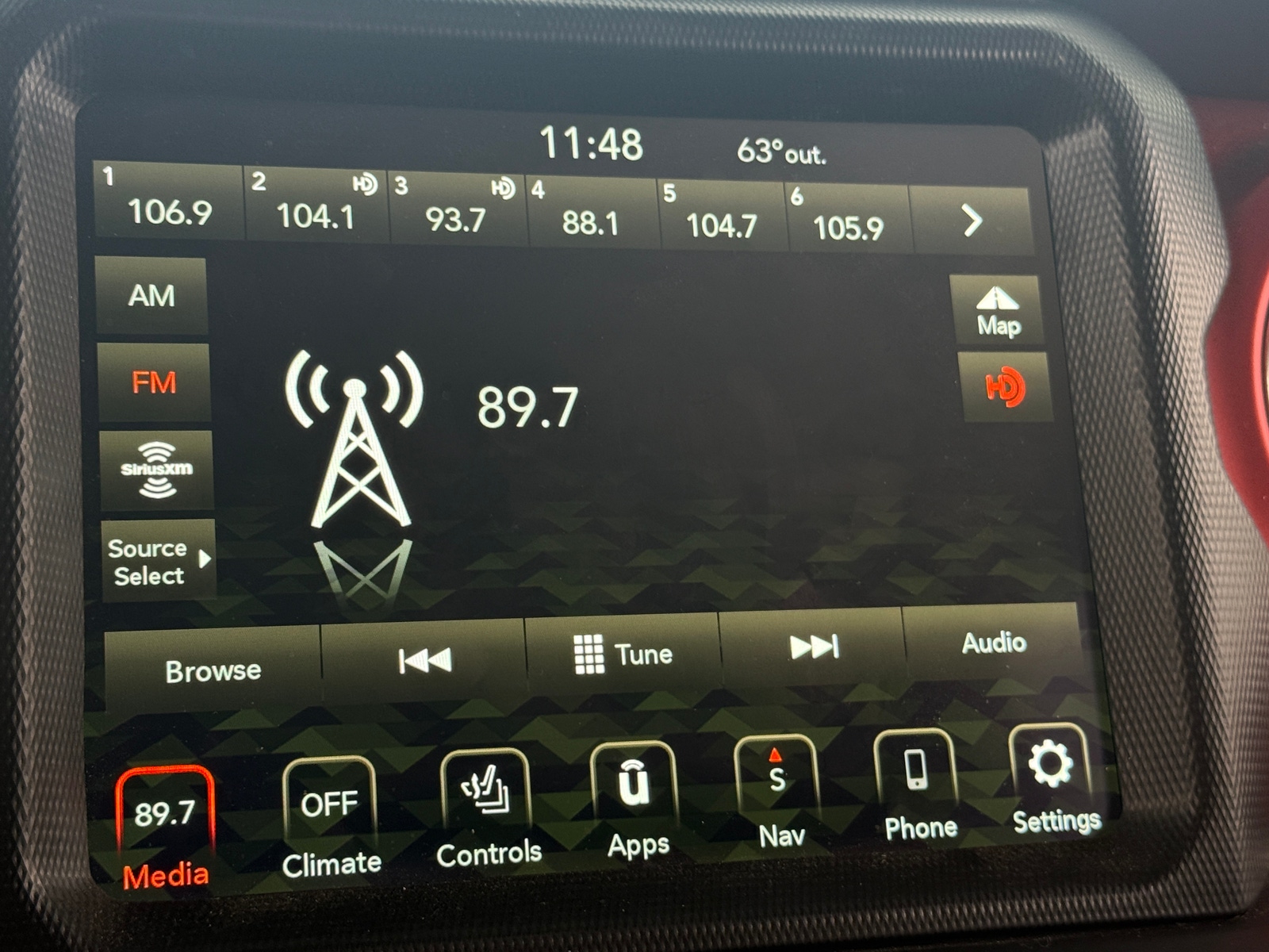 Thumbnail: 2021 Jeep Gladiator - 3