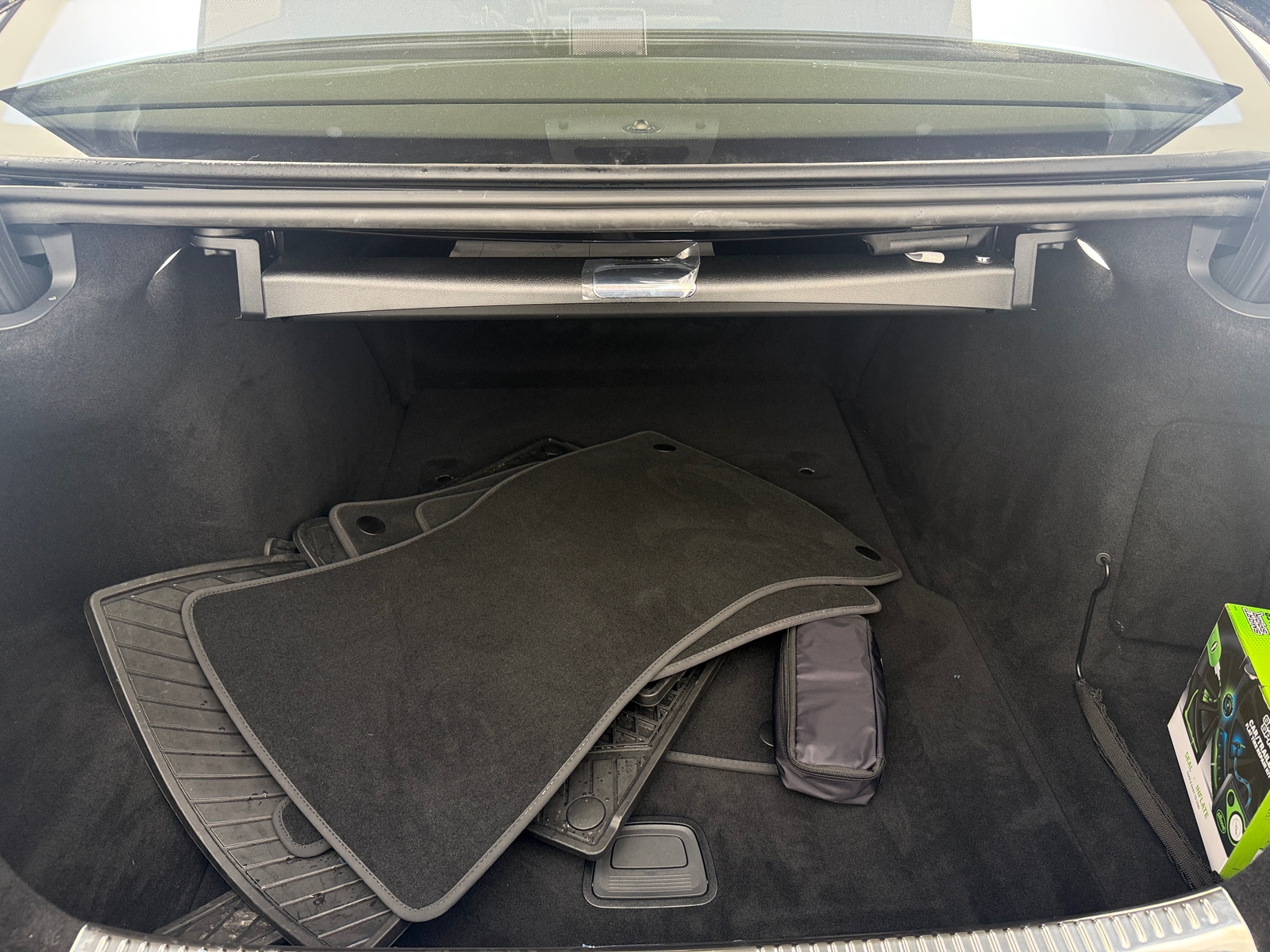 Thumbnail: 2021 Mercedes-Benz S-Class - 6