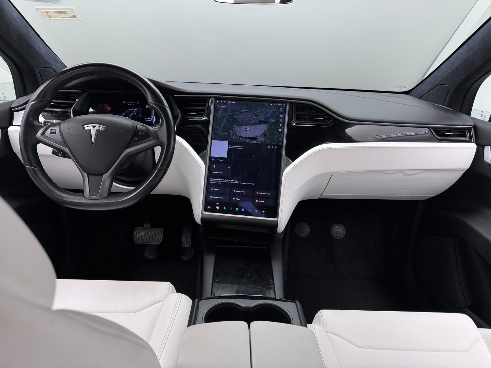 Thumbnail: 2018 Tesla Model X - 2
