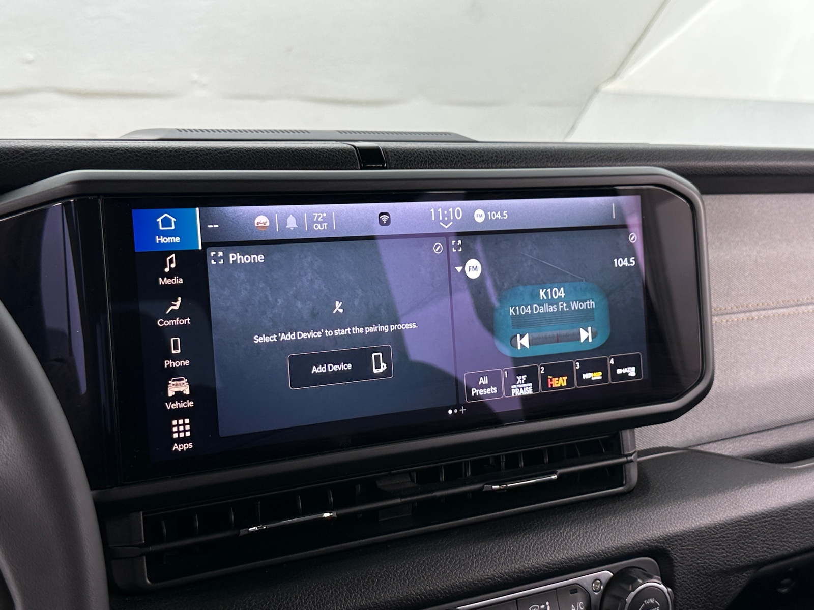 Thumbnail: 2024 Jeep Gladiator - 4