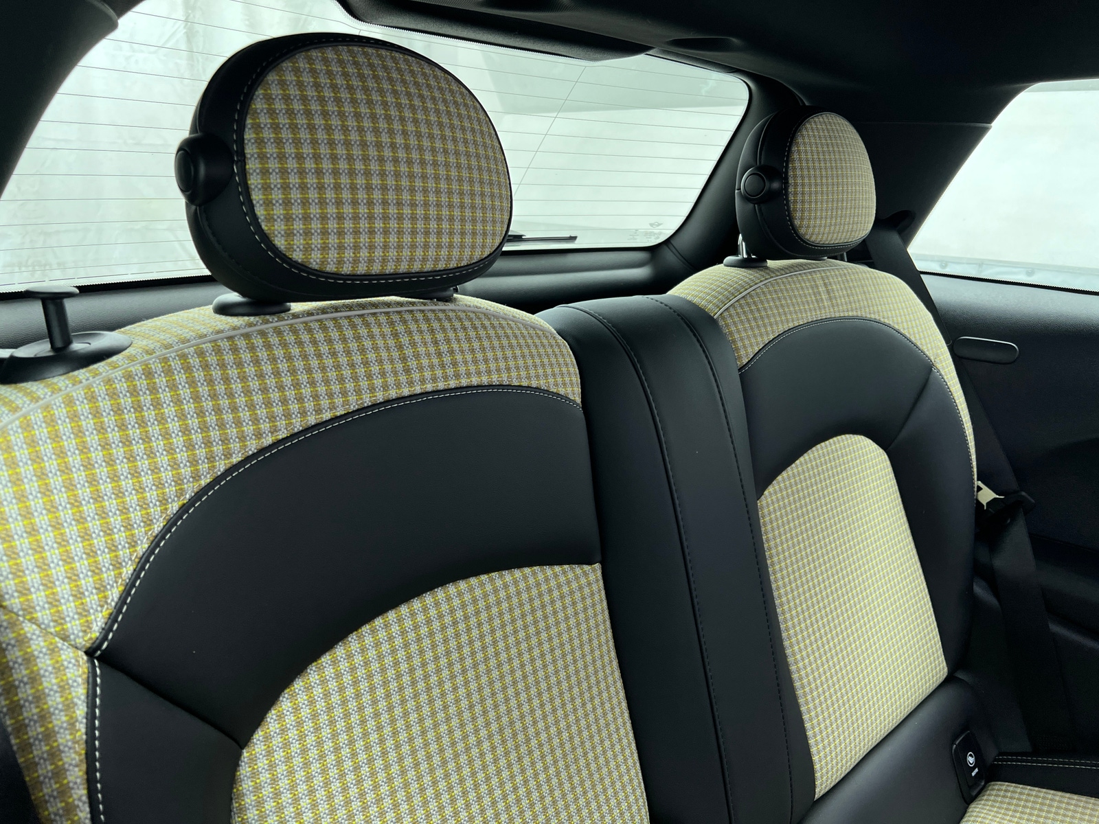 Thumbnail: 2023 MINI Cooper Hardtop - 6