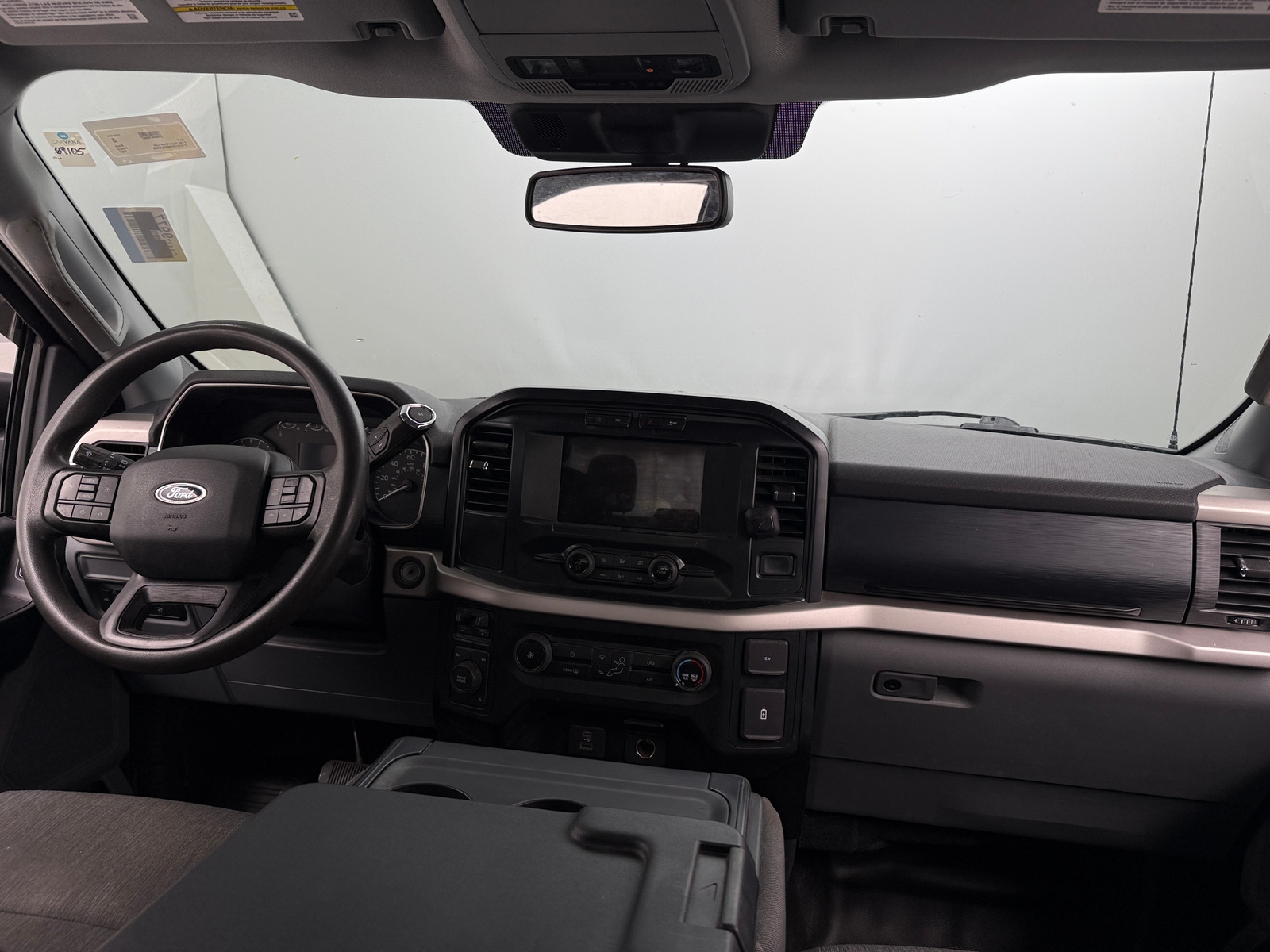 Thumbnail: 2021 Ford Econoline - 3