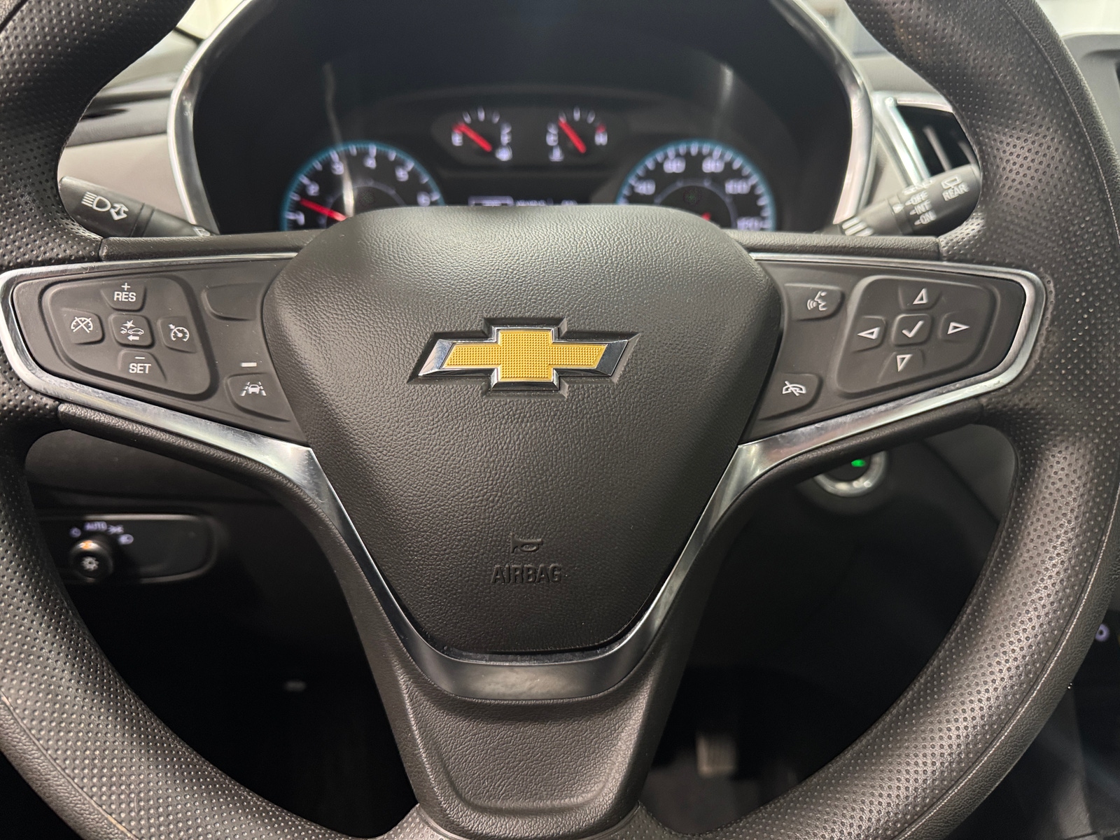 Thumbnail: 2024 Chevrolet Equinox - 5