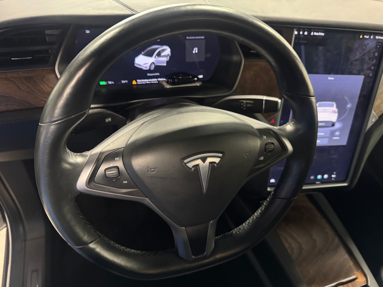 Thumbnail: 2020 Tesla Model X - 4