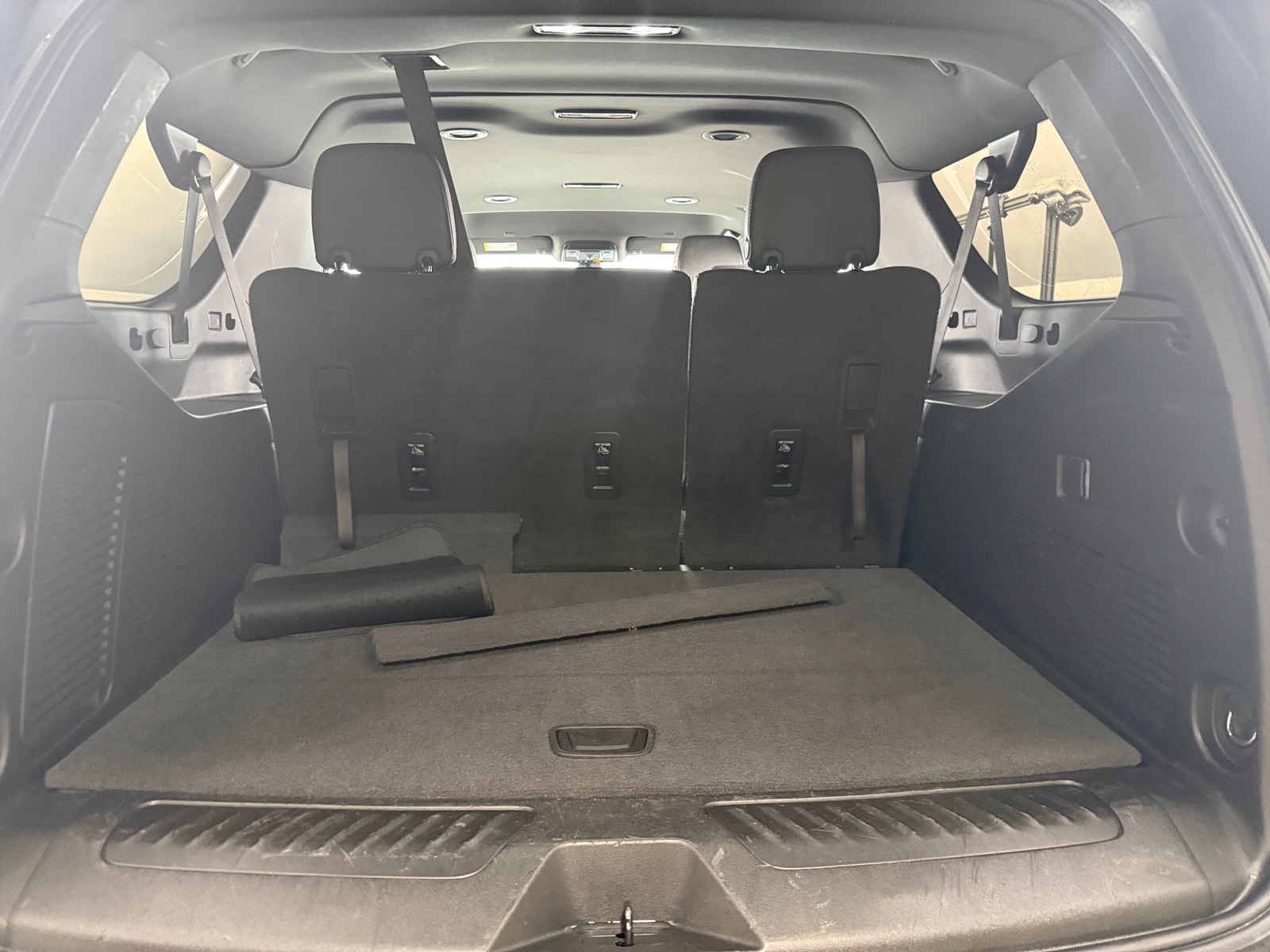 Thumbnail: 2022 Chevrolet Suburban - 6