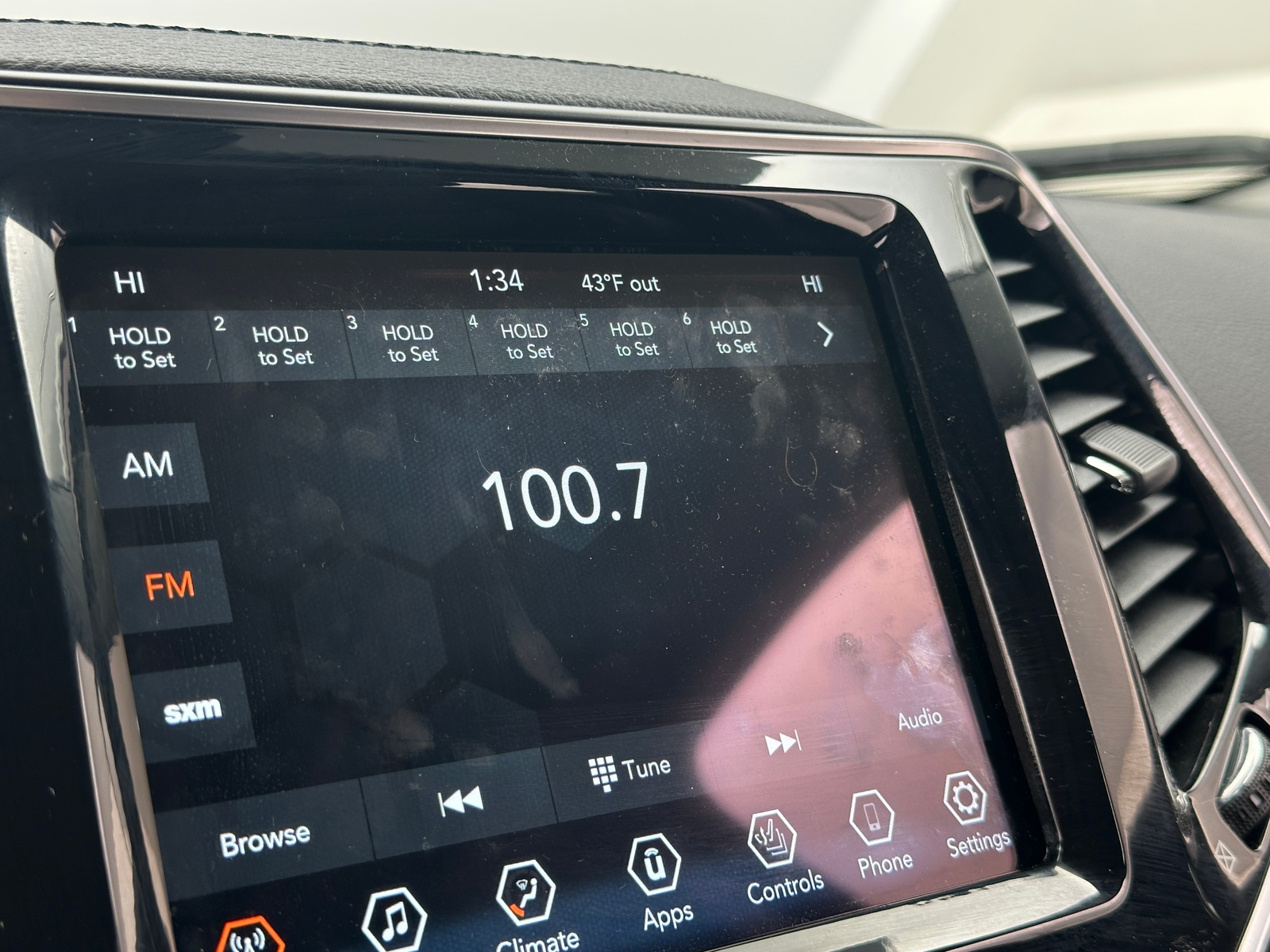 Thumbnail: 2021 Jeep Cherokee - 3