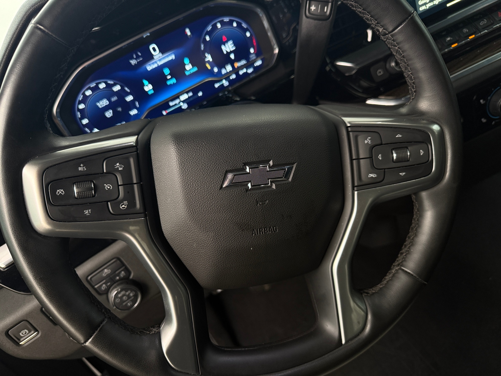 Thumbnail: 2023 Chevrolet Silverado 1500 - 5