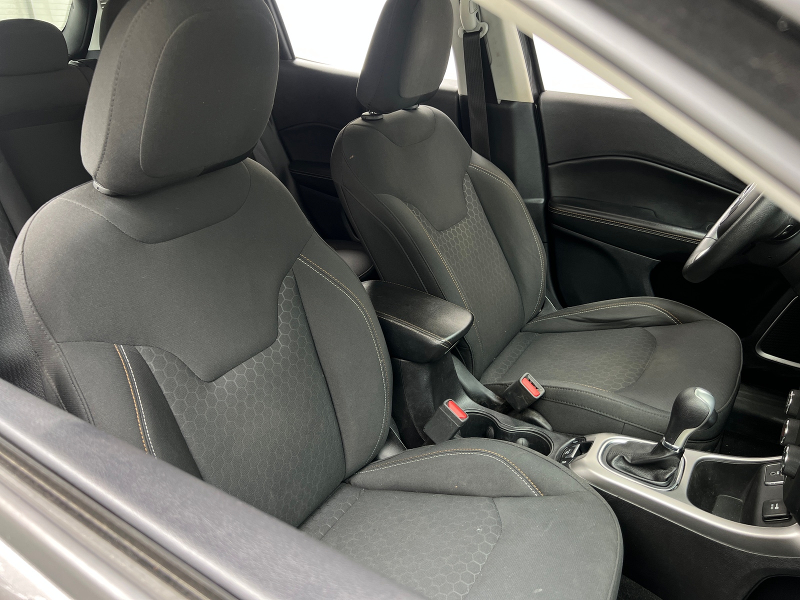 Thumbnail: 2018 Jeep Compass - 2