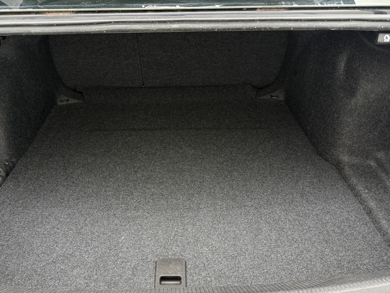 Thumbnail: 2018 Volkswagen Passat - 6