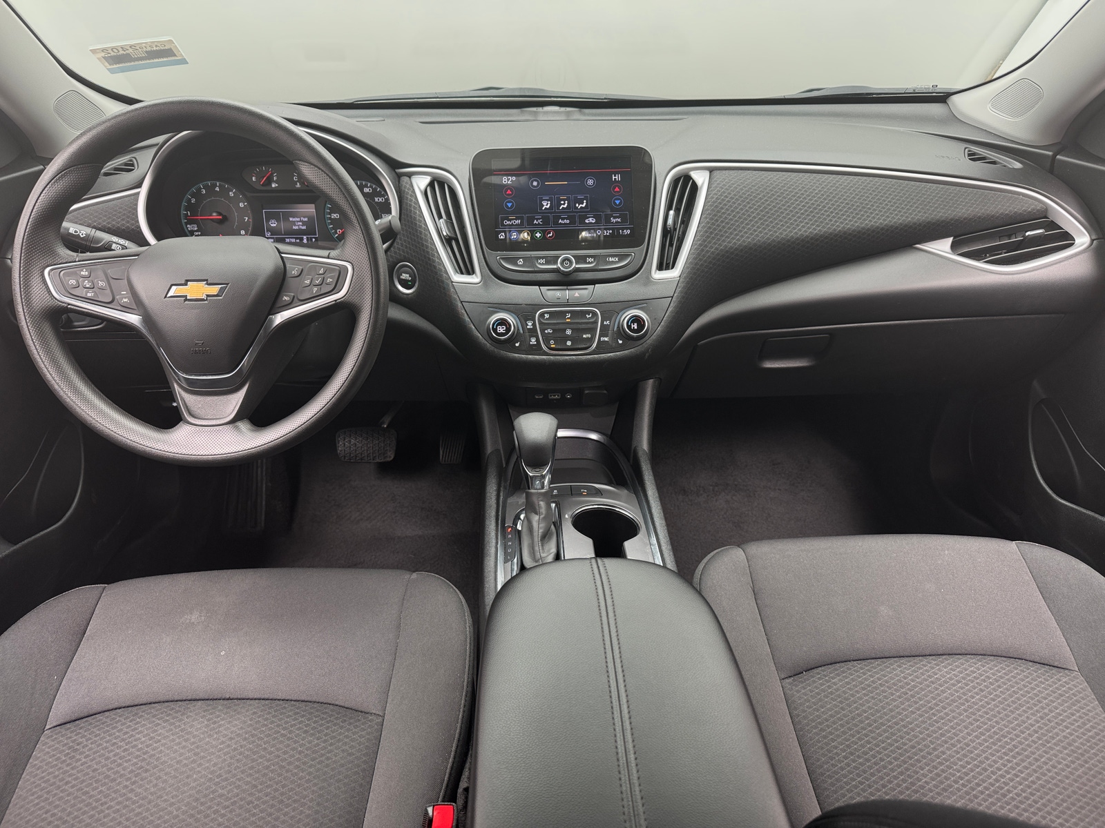 Thumbnail: 2024 Chevrolet Malibu - 3