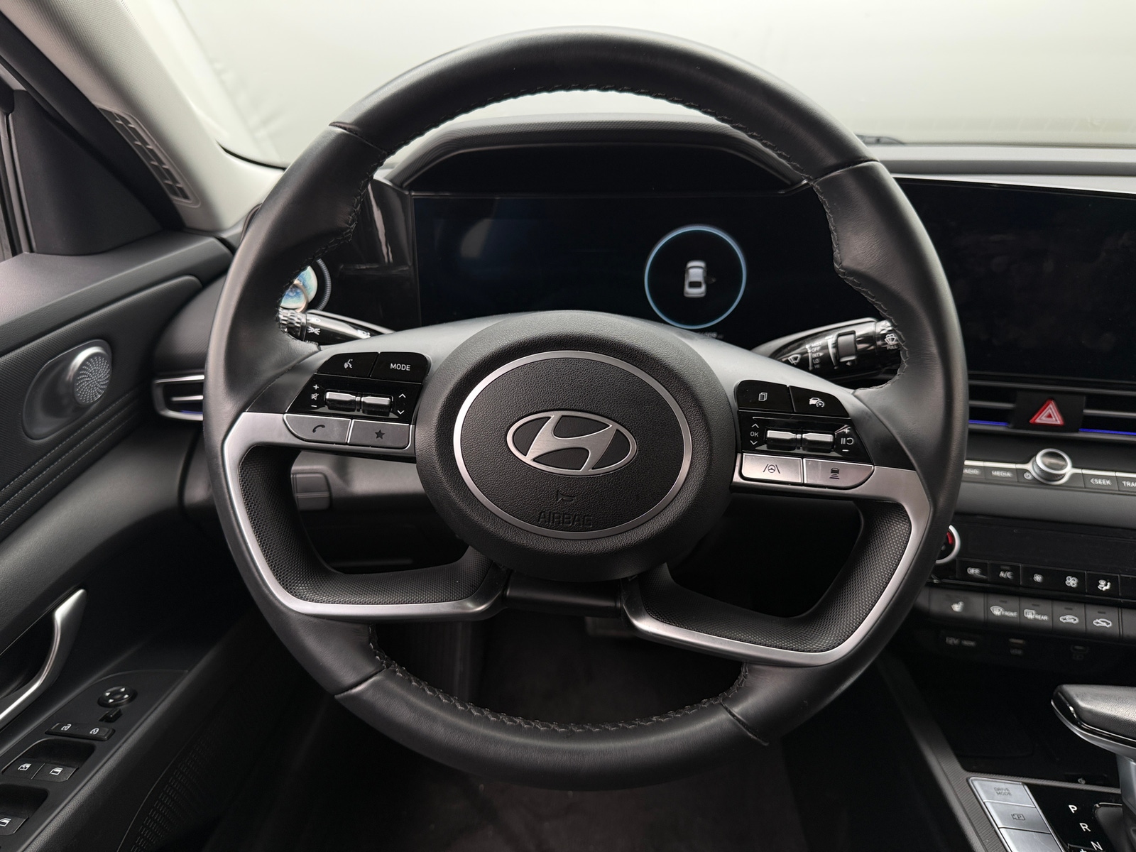 Thumbnail: 2024 Hyundai Elantra - 5