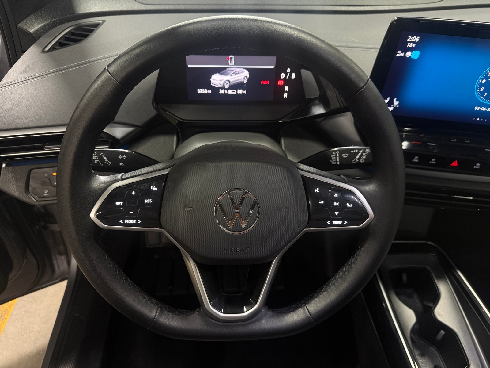 Thumbnail: 2023 Volkswagen ID.4 - 5