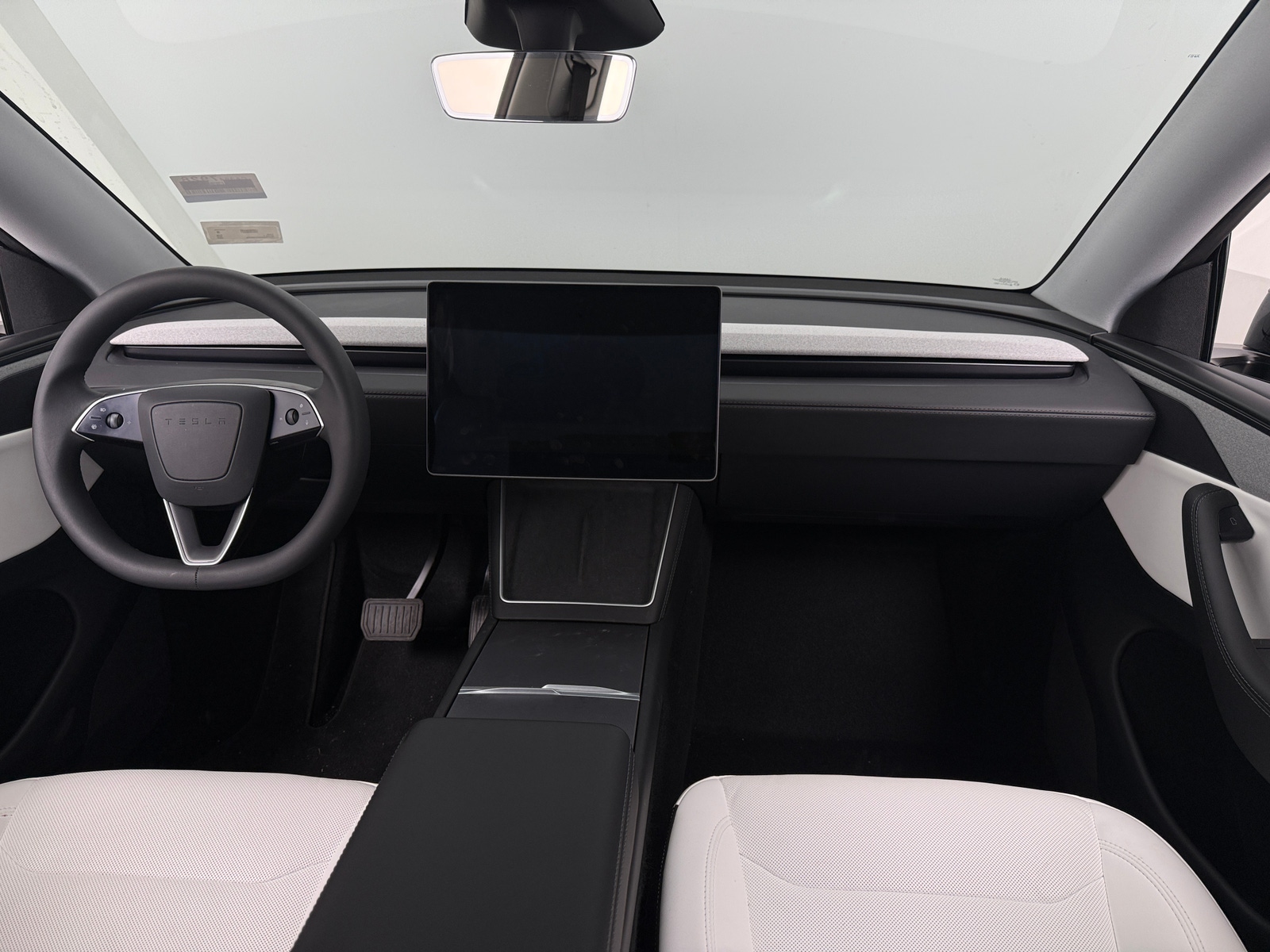 Thumbnail: 2026 Tesla Model Y - 3