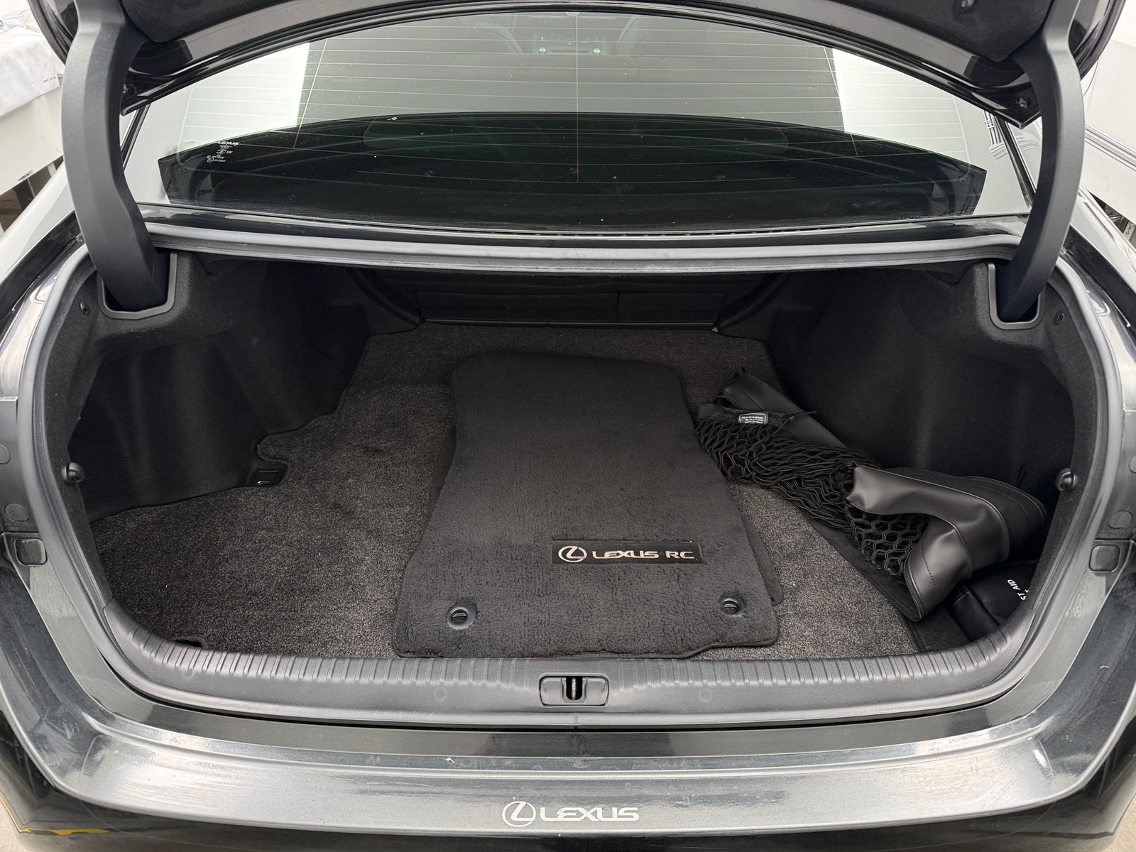 Thumbnail: 2017 Lexus RC - 6