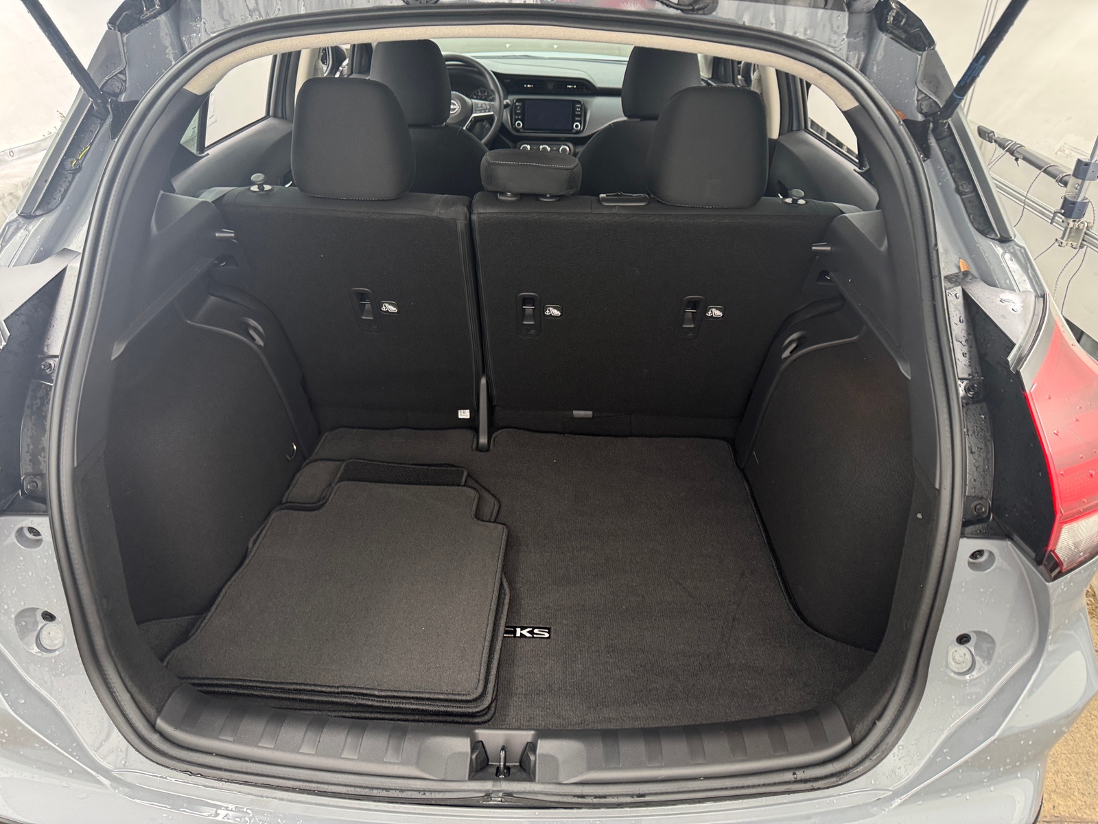 Thumbnail: 2023 Nissan Kicks - 7