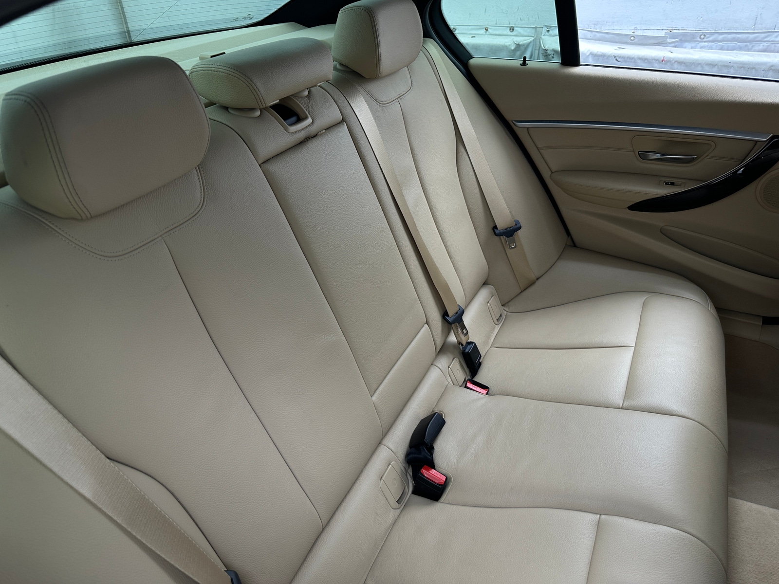 Thumbnail: 2016 BMW 3 Series - 5