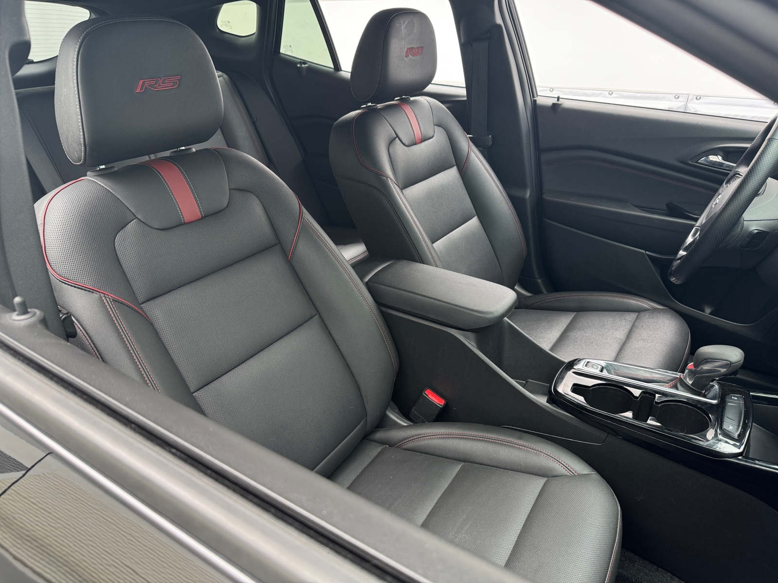 Thumbnail: 2024 Chevrolet Trax - 2