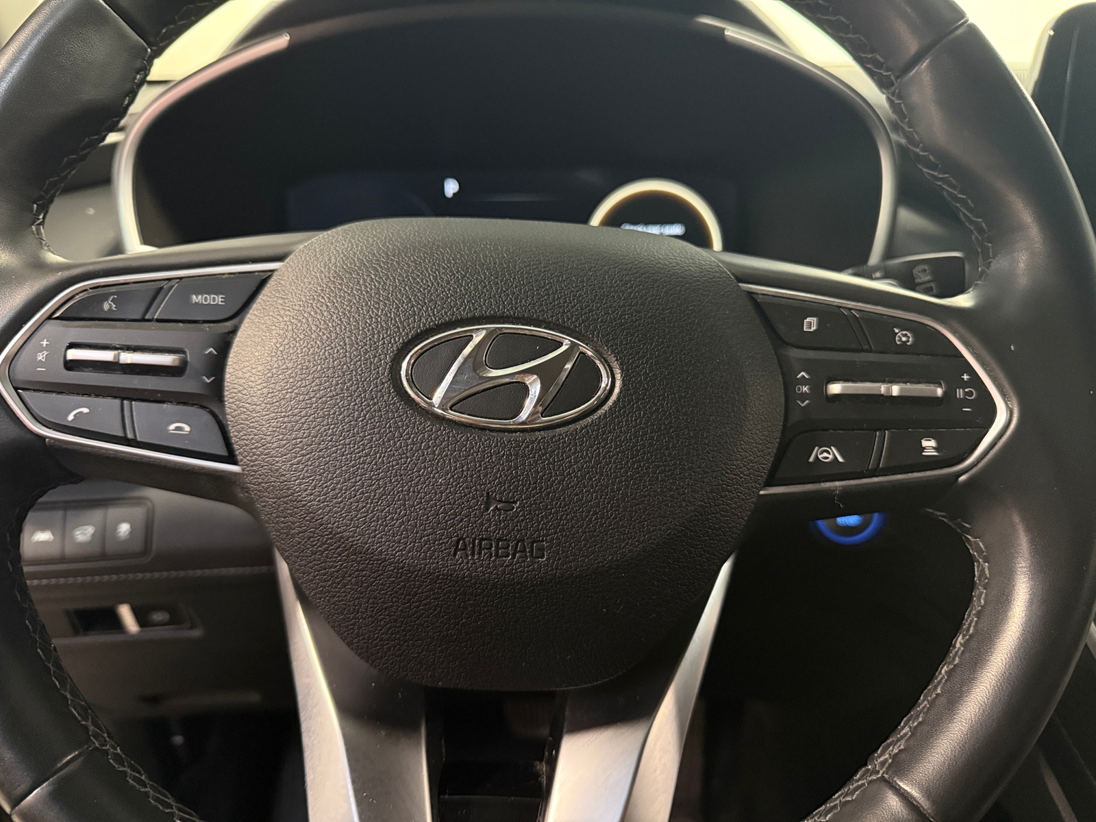 Thumbnail: 2021 Hyundai Santa Fe - 4