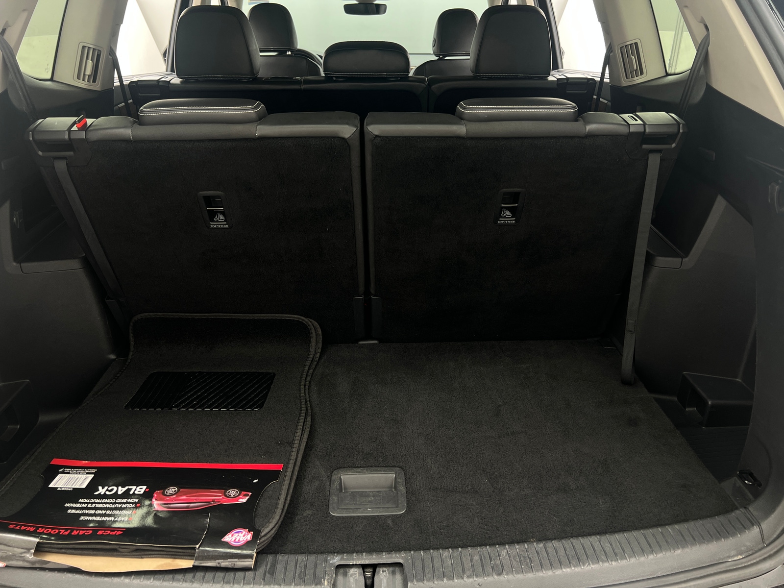 Thumbnail: 2024 Volkswagen Atlas - 6