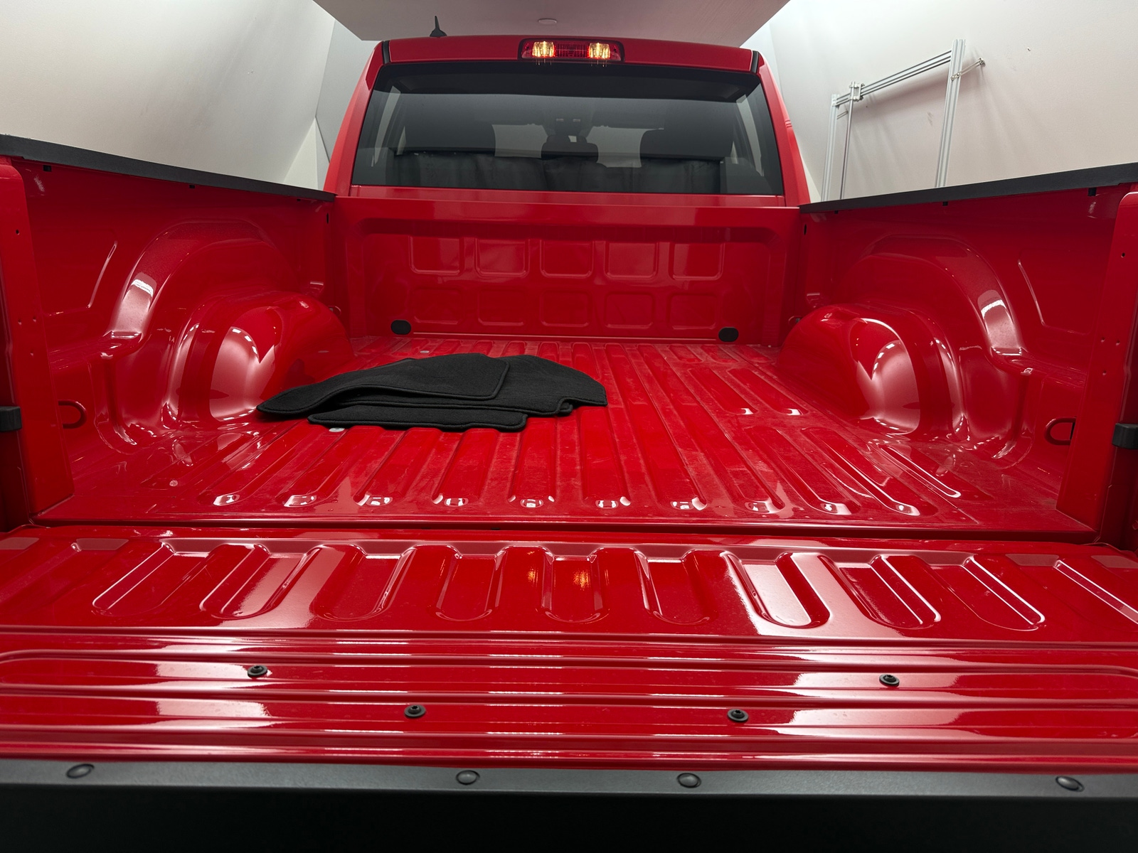 Thumbnail: 2024 RAM 1500 Classic - 6