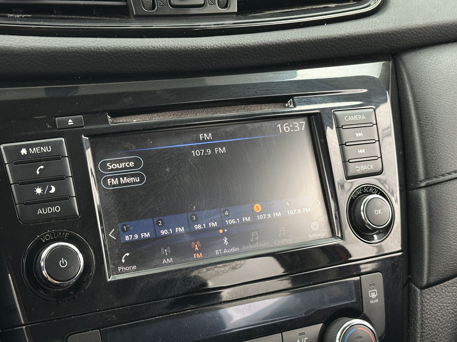 Thumbnail: 2018 Nissan Rogue - 4