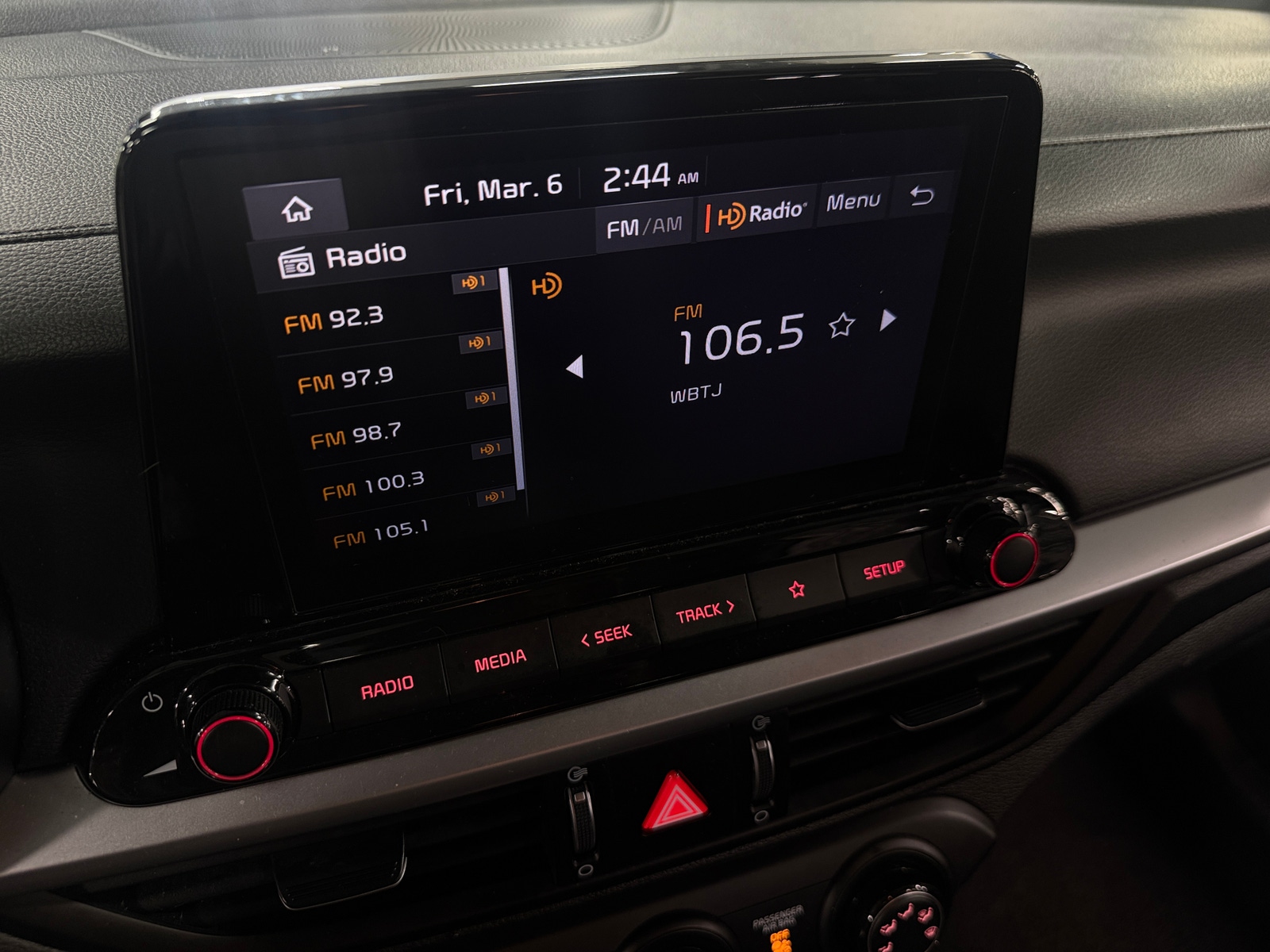 Thumbnail: 2024 Kia Forte - 4